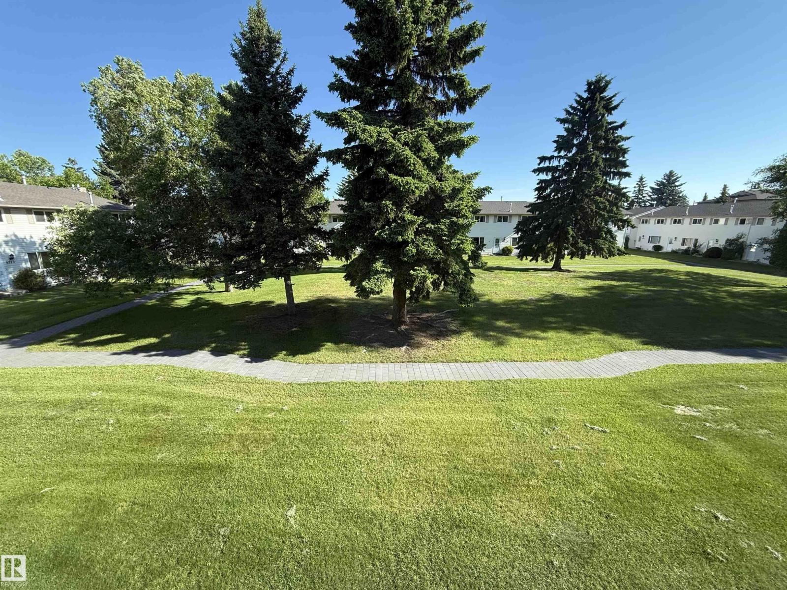 4359 46 St Property Photo 29