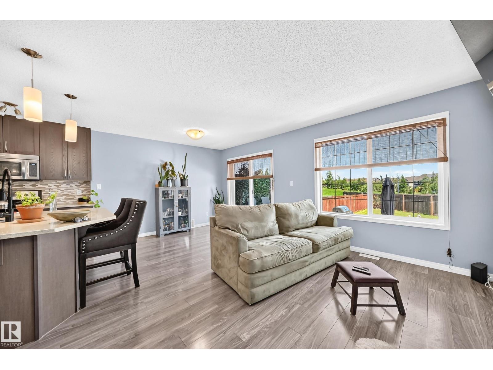 2305 68 St Sw Property Photo 14