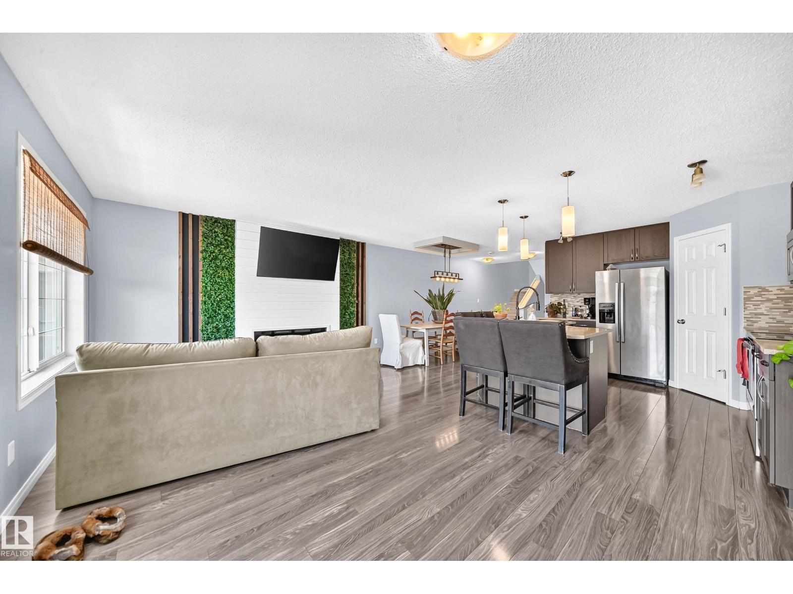 2305 68 St Sw Property Photo 17