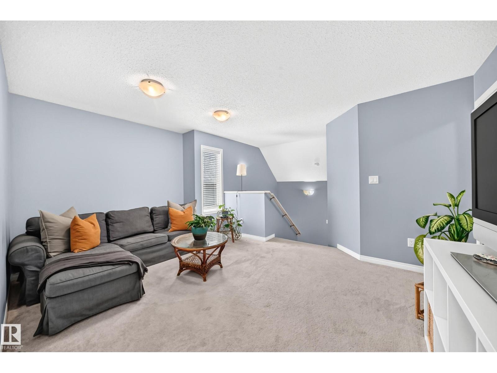 2305 68 St Sw Property Photo 32