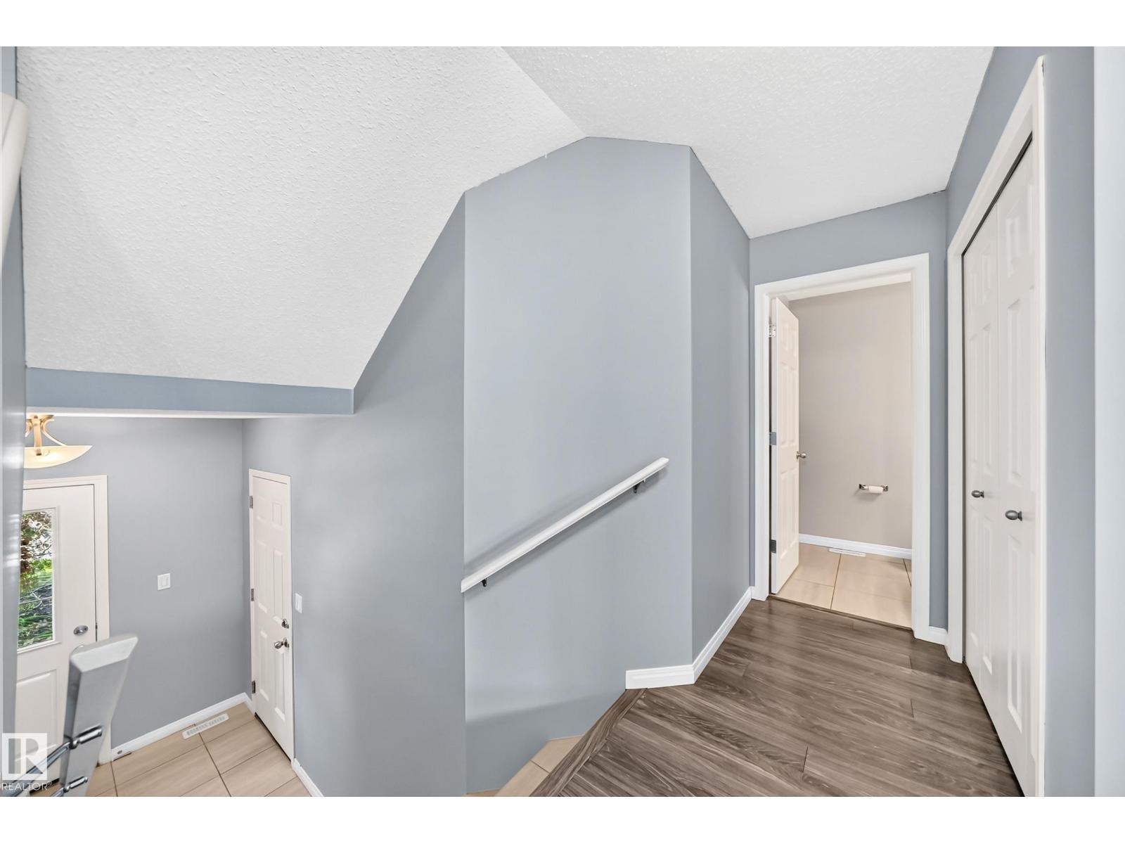 2305 68 St Sw Property Photo 34