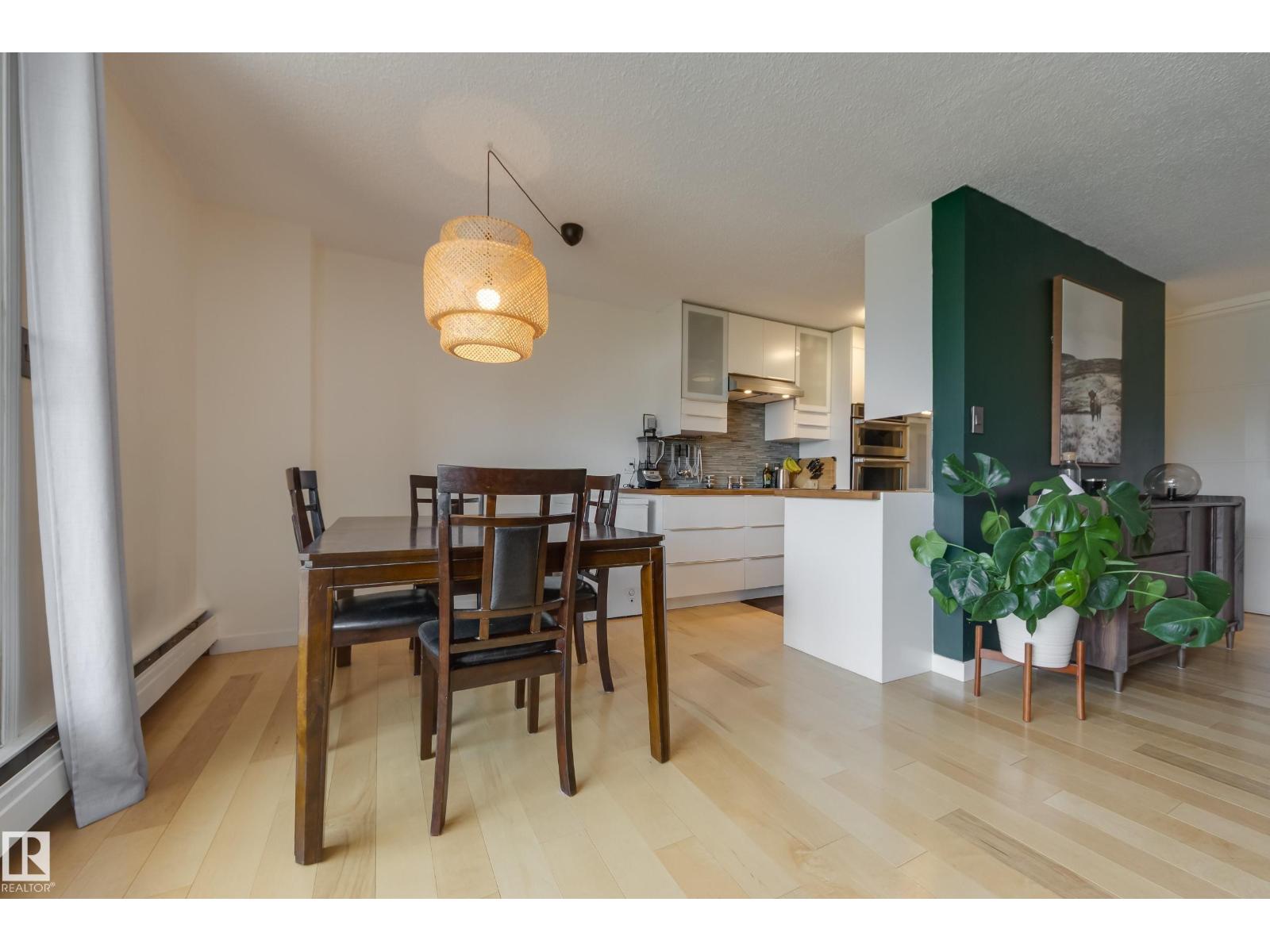 #504 9909 110 St Nw Property Photo 14