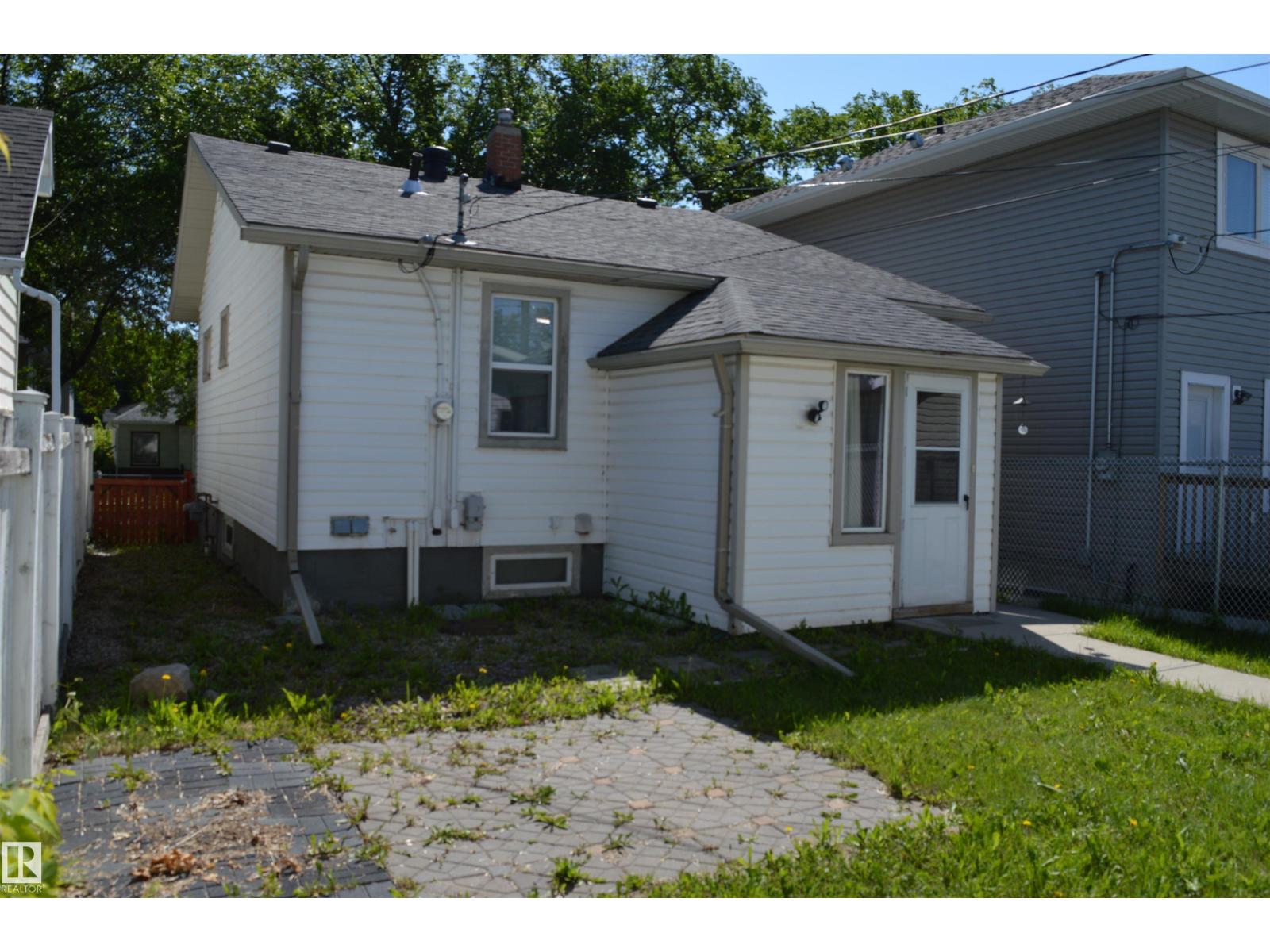 11920 78 St Nw Property Photo 14