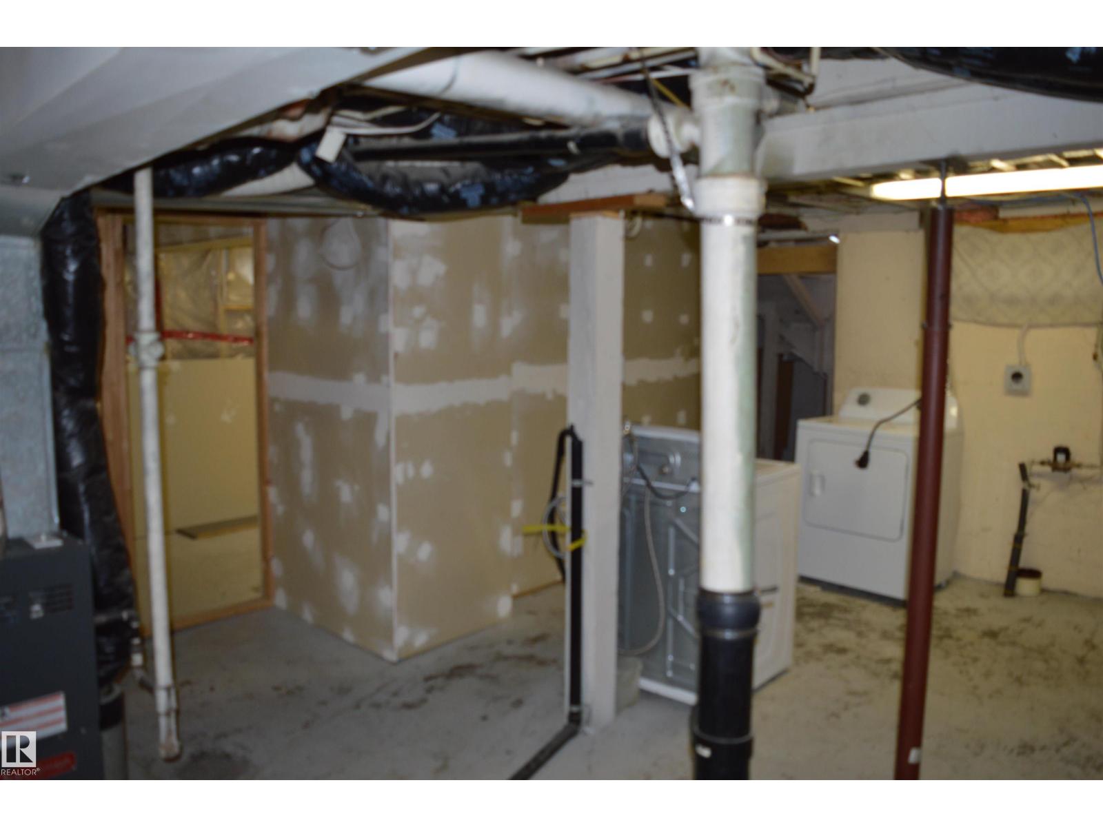 11920 78 St Nw Property Photo 23