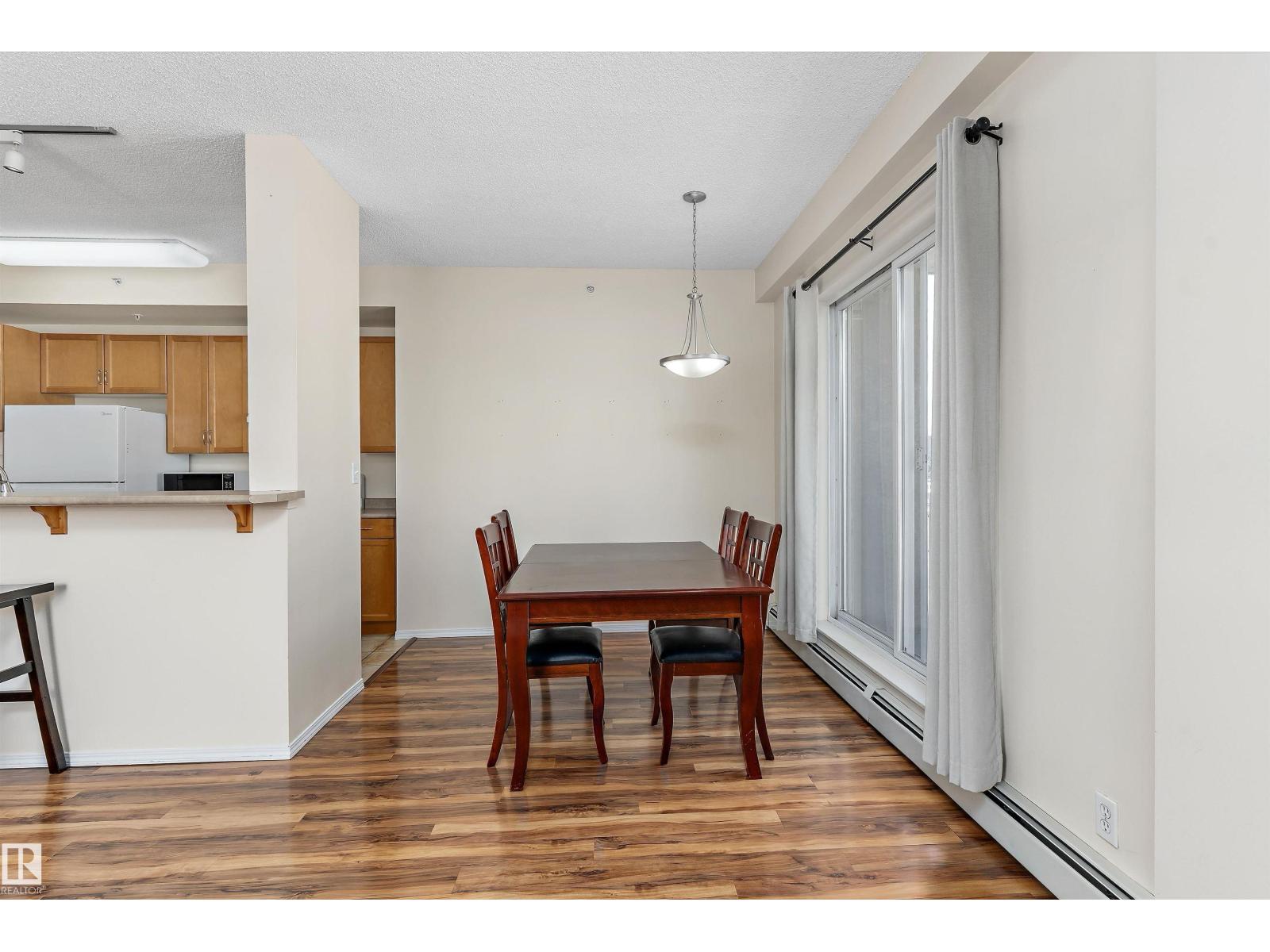 #1002 9707 105 St Nw Property Photo 7