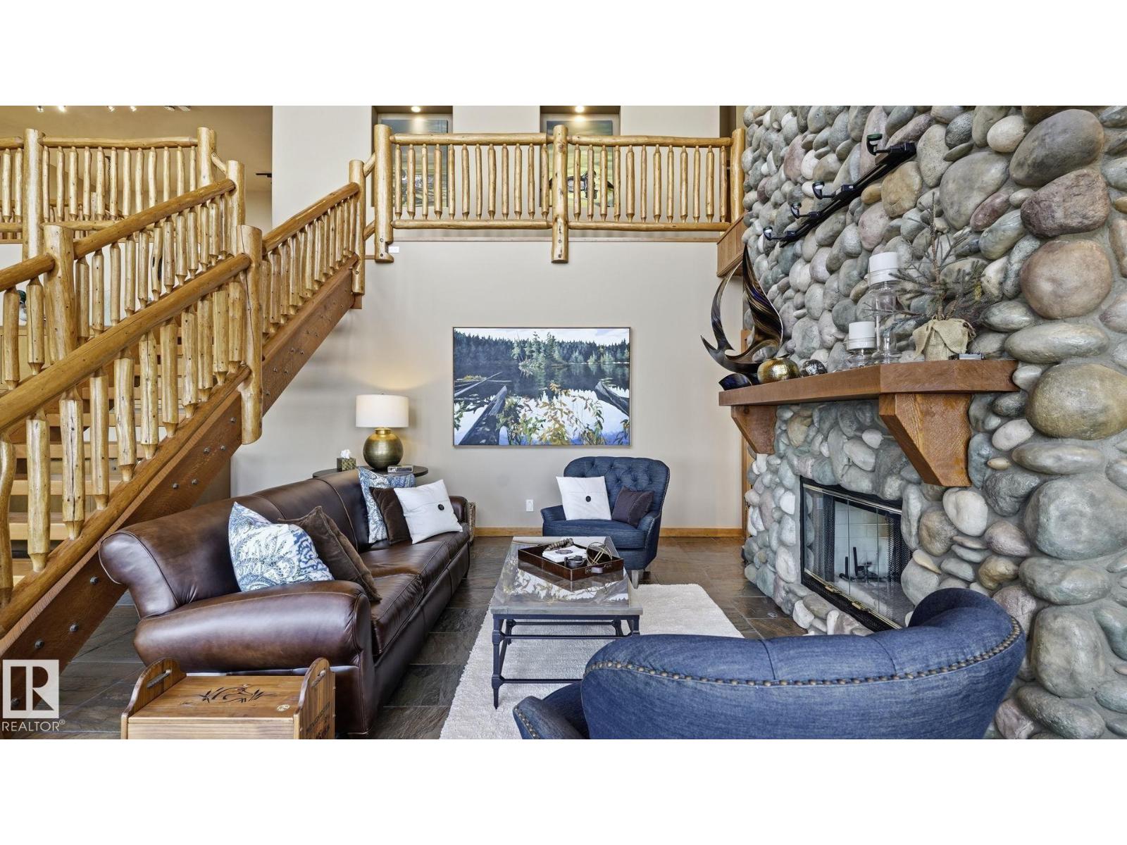 1067 1 Av Property Photo 20