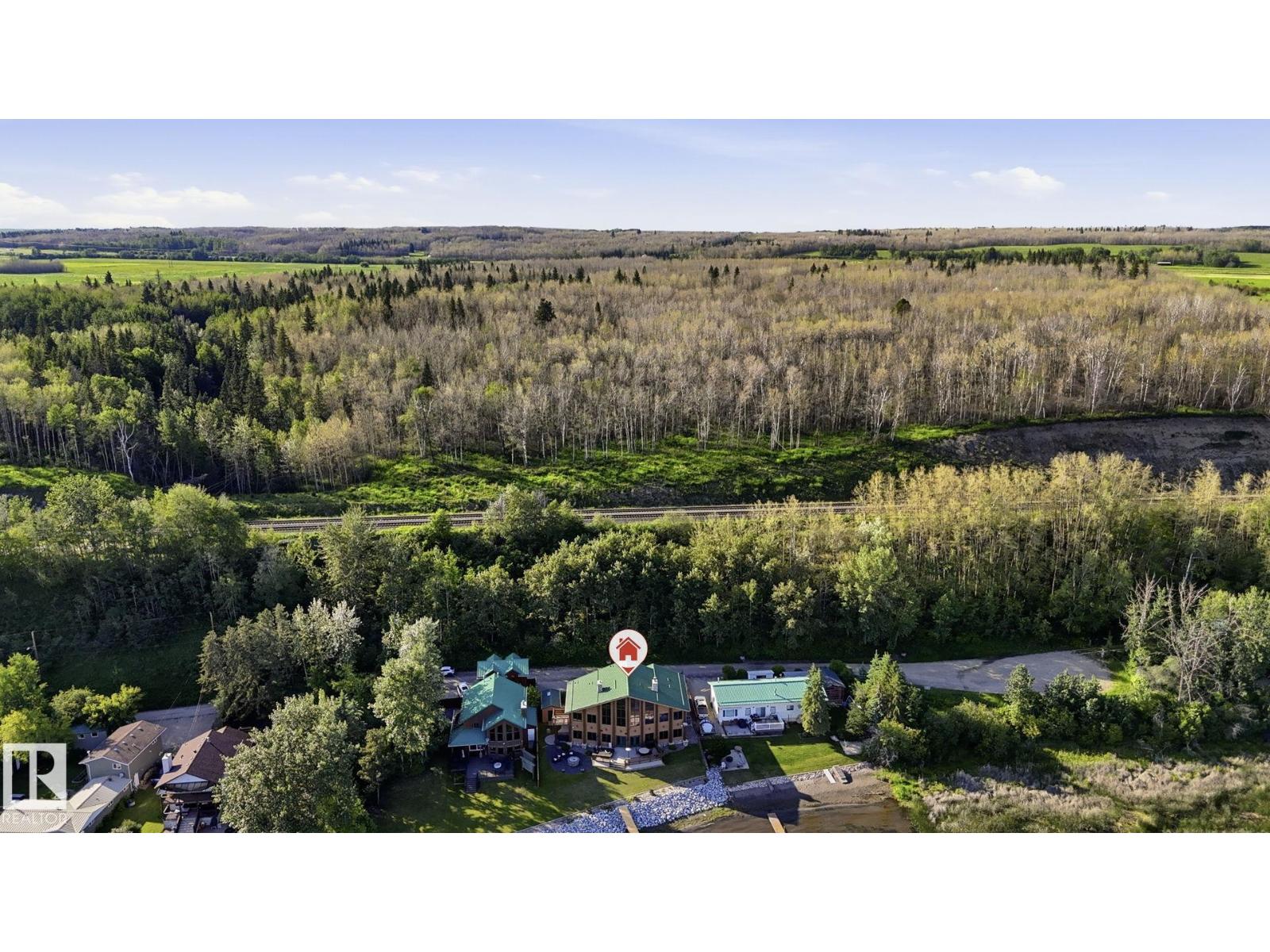 1067 1 Av Property Photo 66