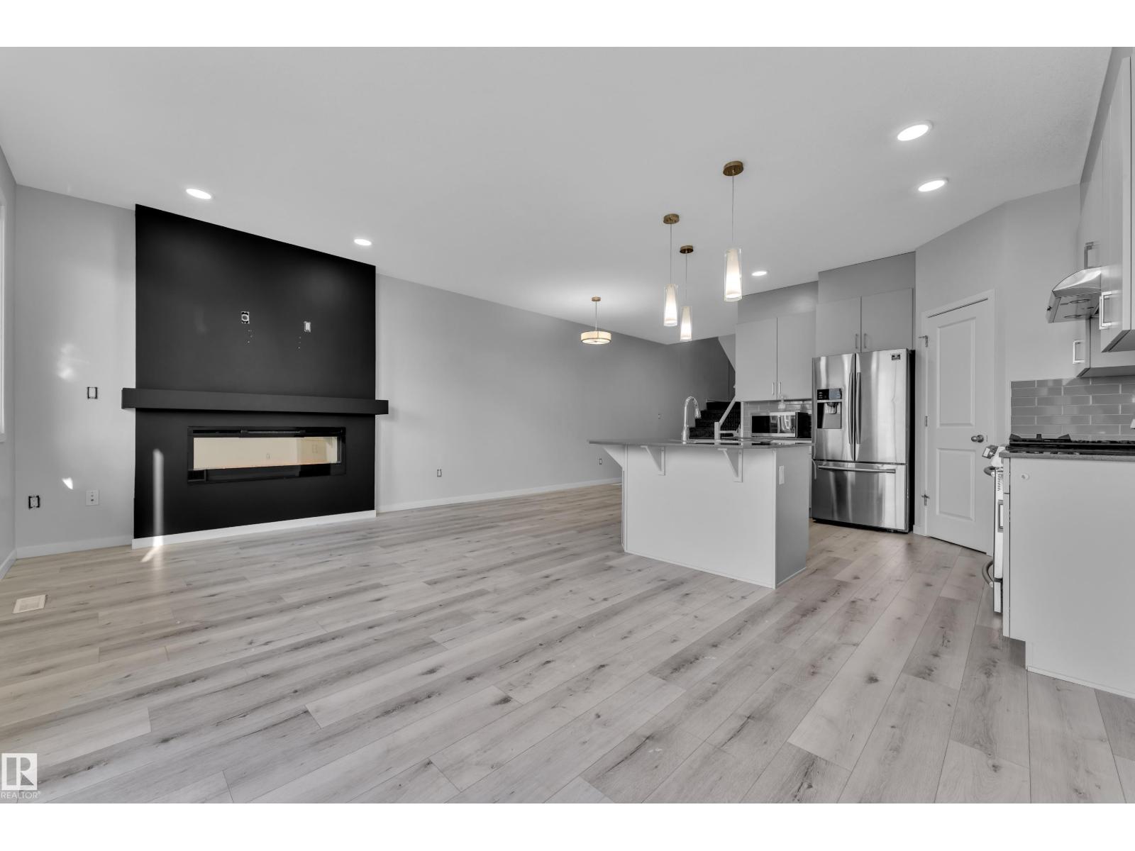 2268 Chokecherry Cl Sw Property Photo 10