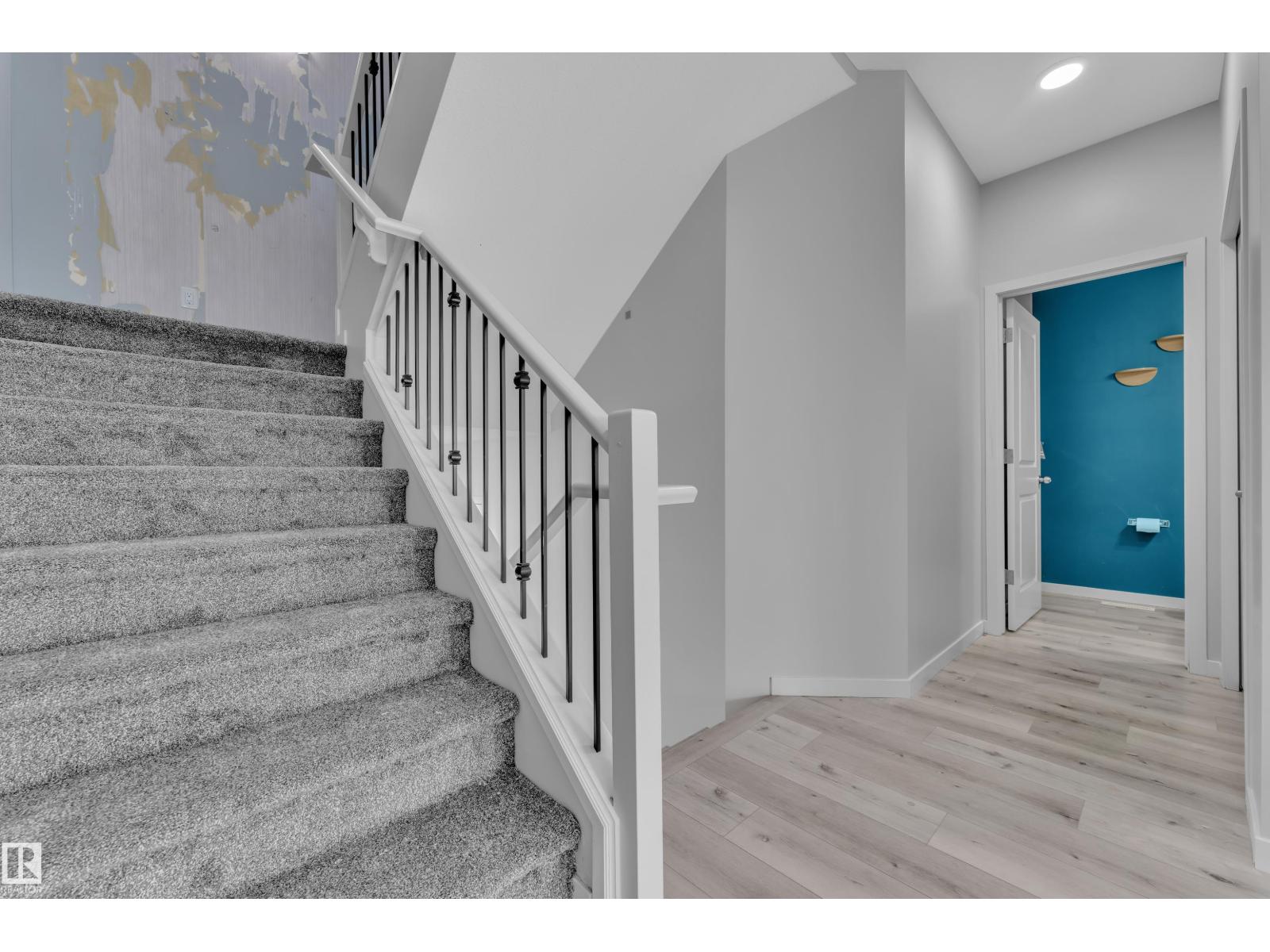 2268 Chokecherry Cl Sw Property Photo 15