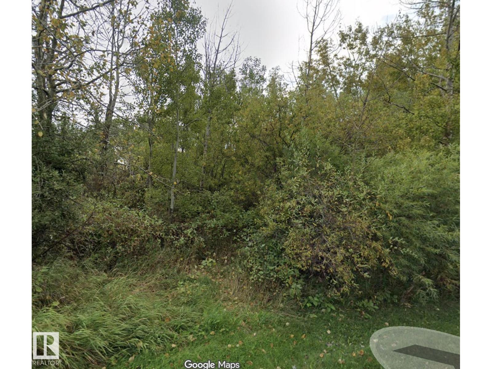 5000 60 St Property Photo 2