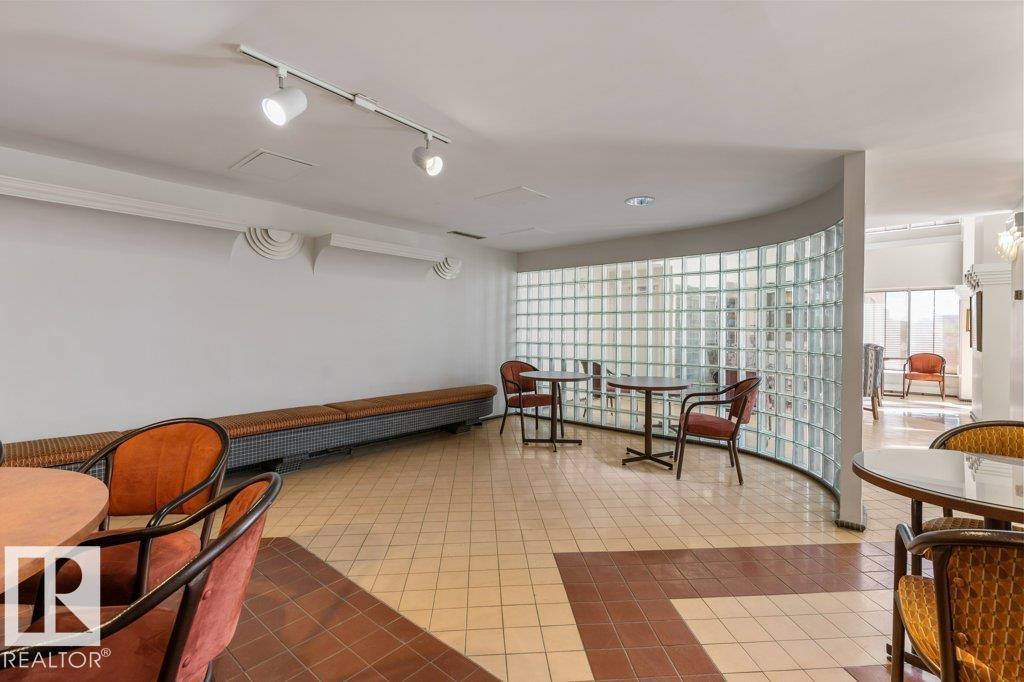 #1602 10010 119 St Nw Property Photo 40