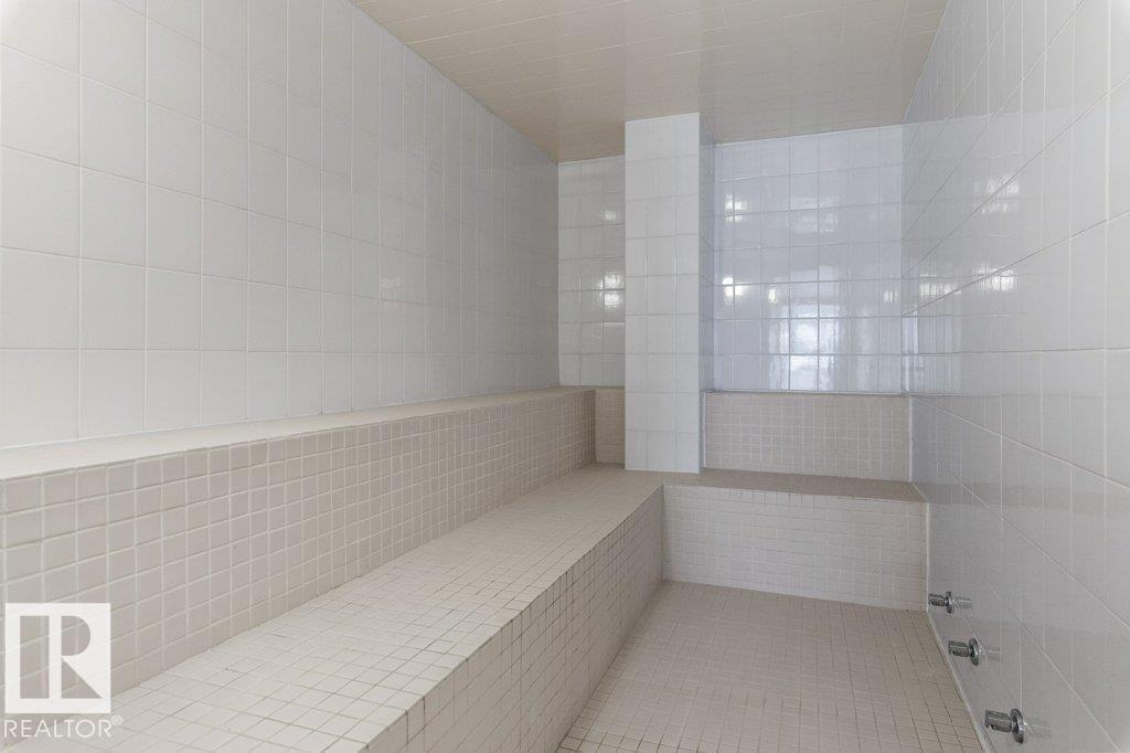 #1602 10010 119 St Nw Property Photo 48