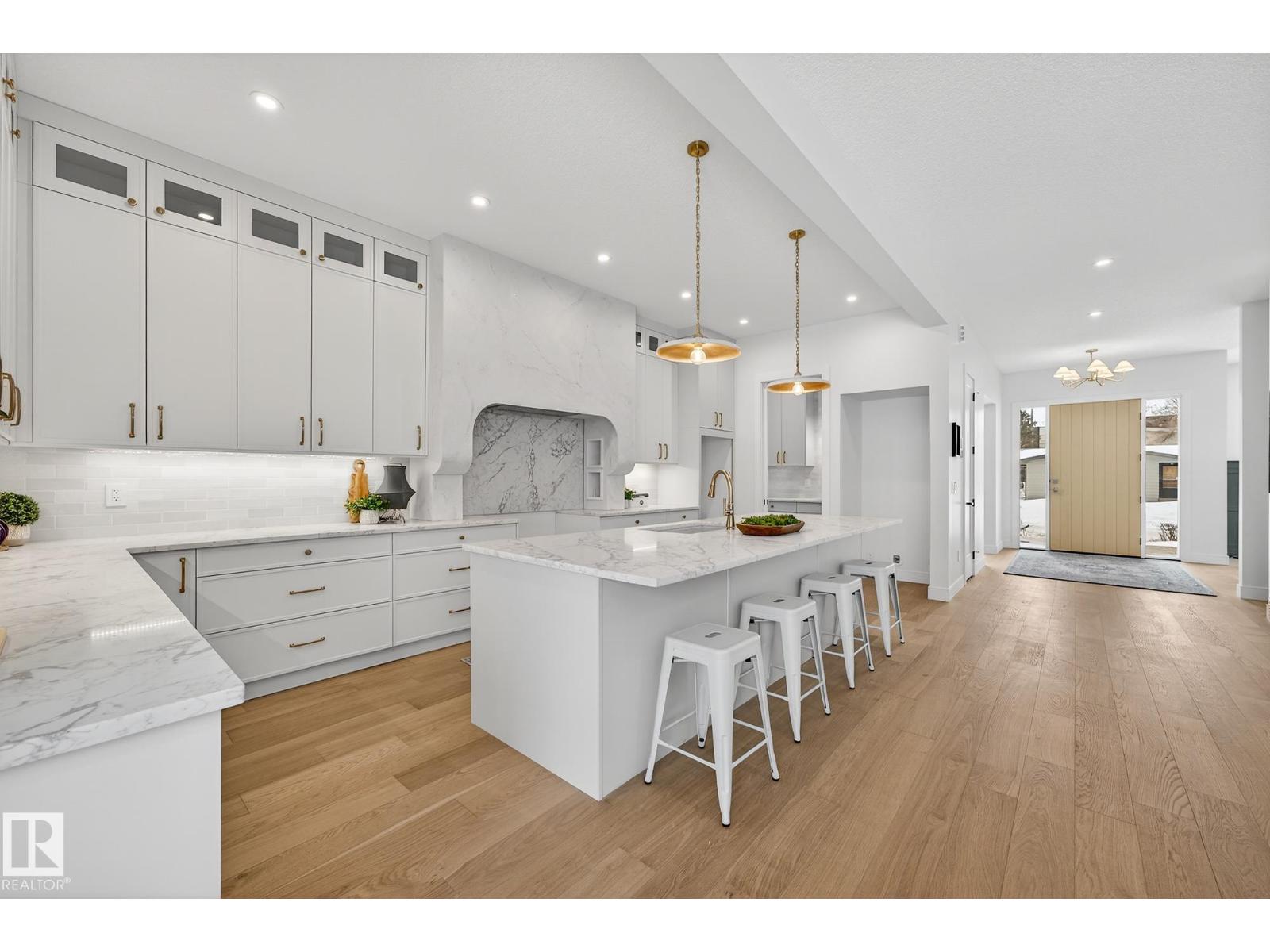 14004 89a Av Nw Property Photo 12