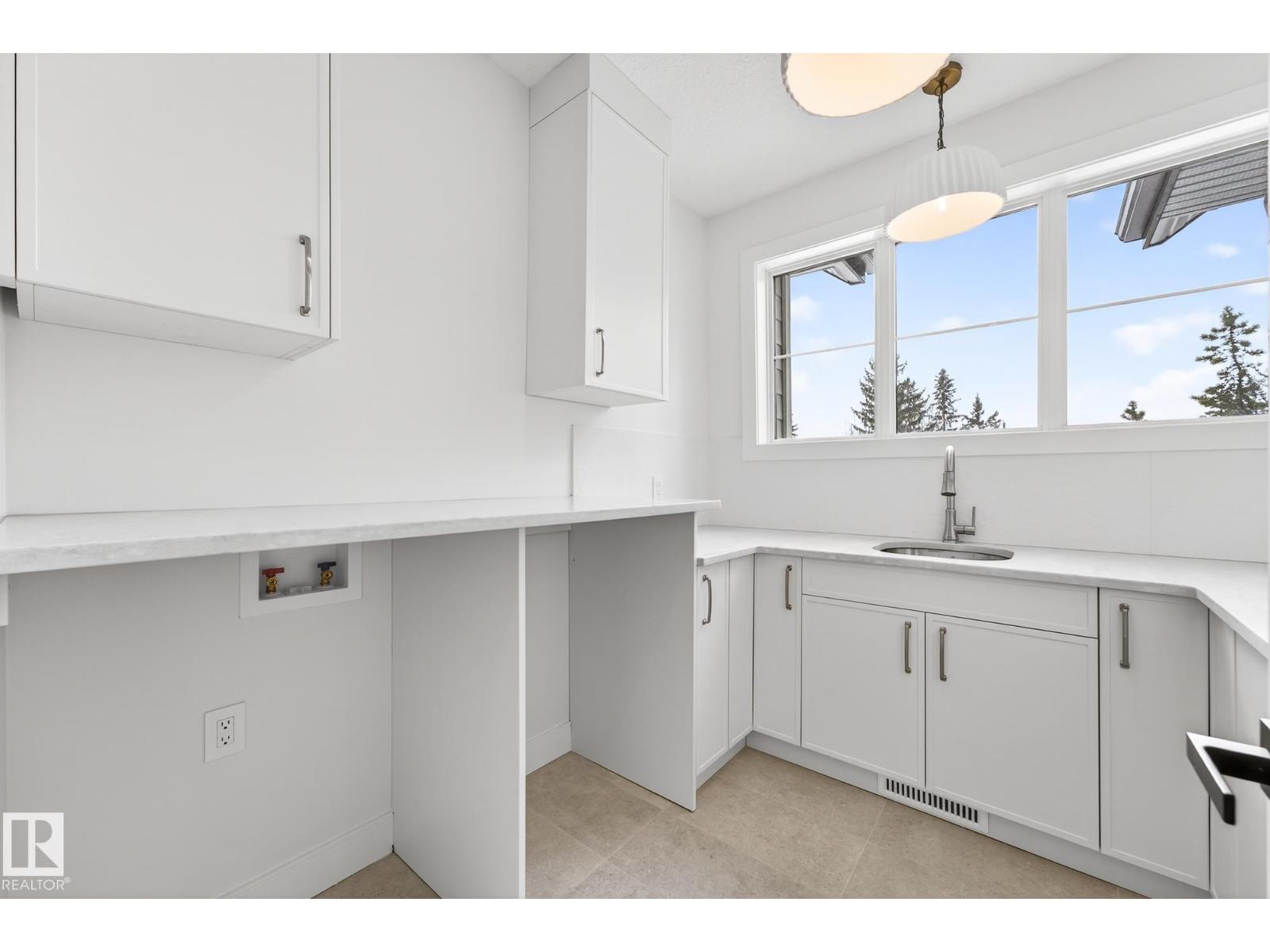 14004 89a Av Nw Property Photo 43
