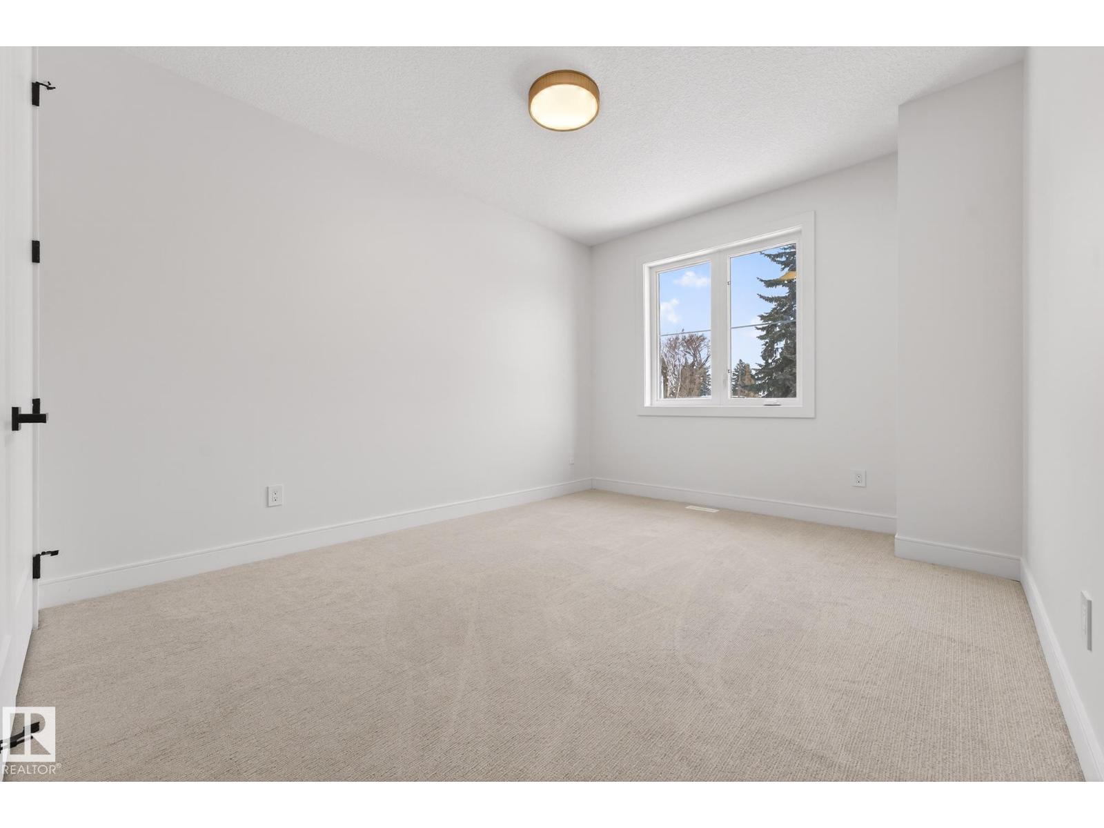 14004 89a Av Nw Property Photo 46