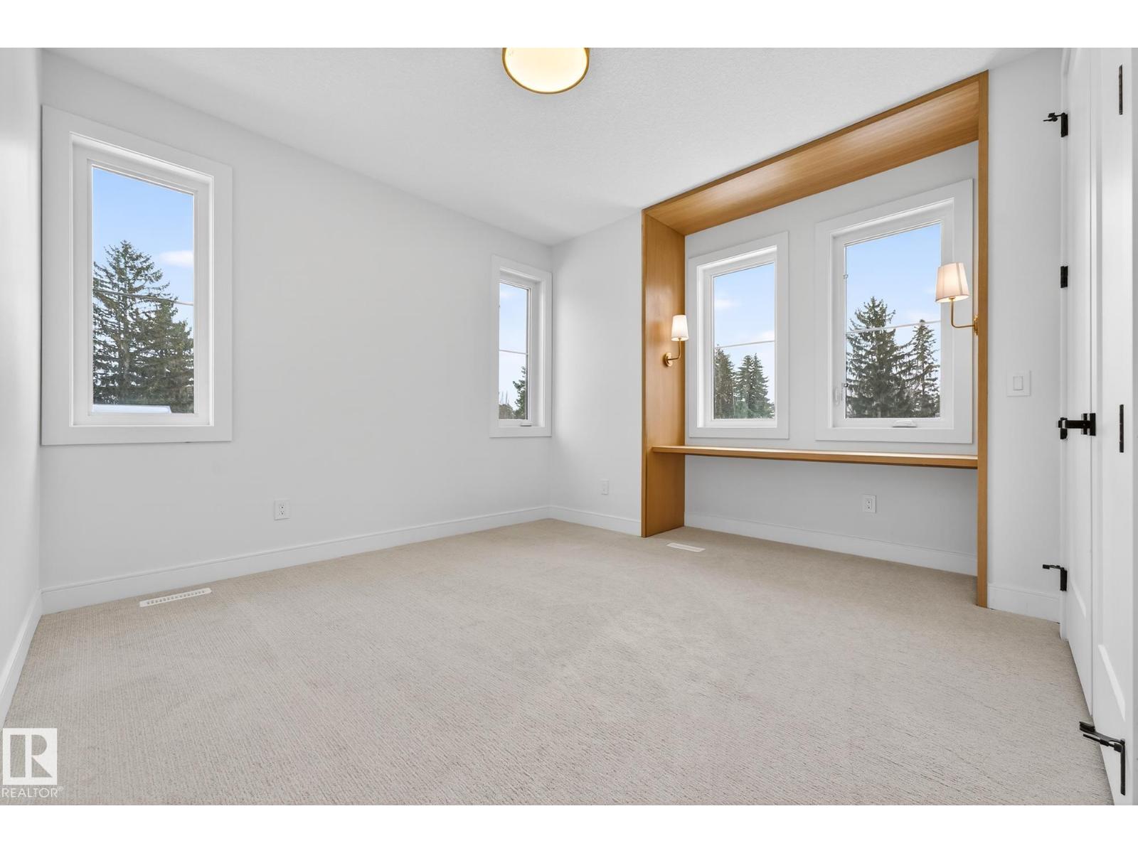 14004 89a Av Nw Property Photo 48