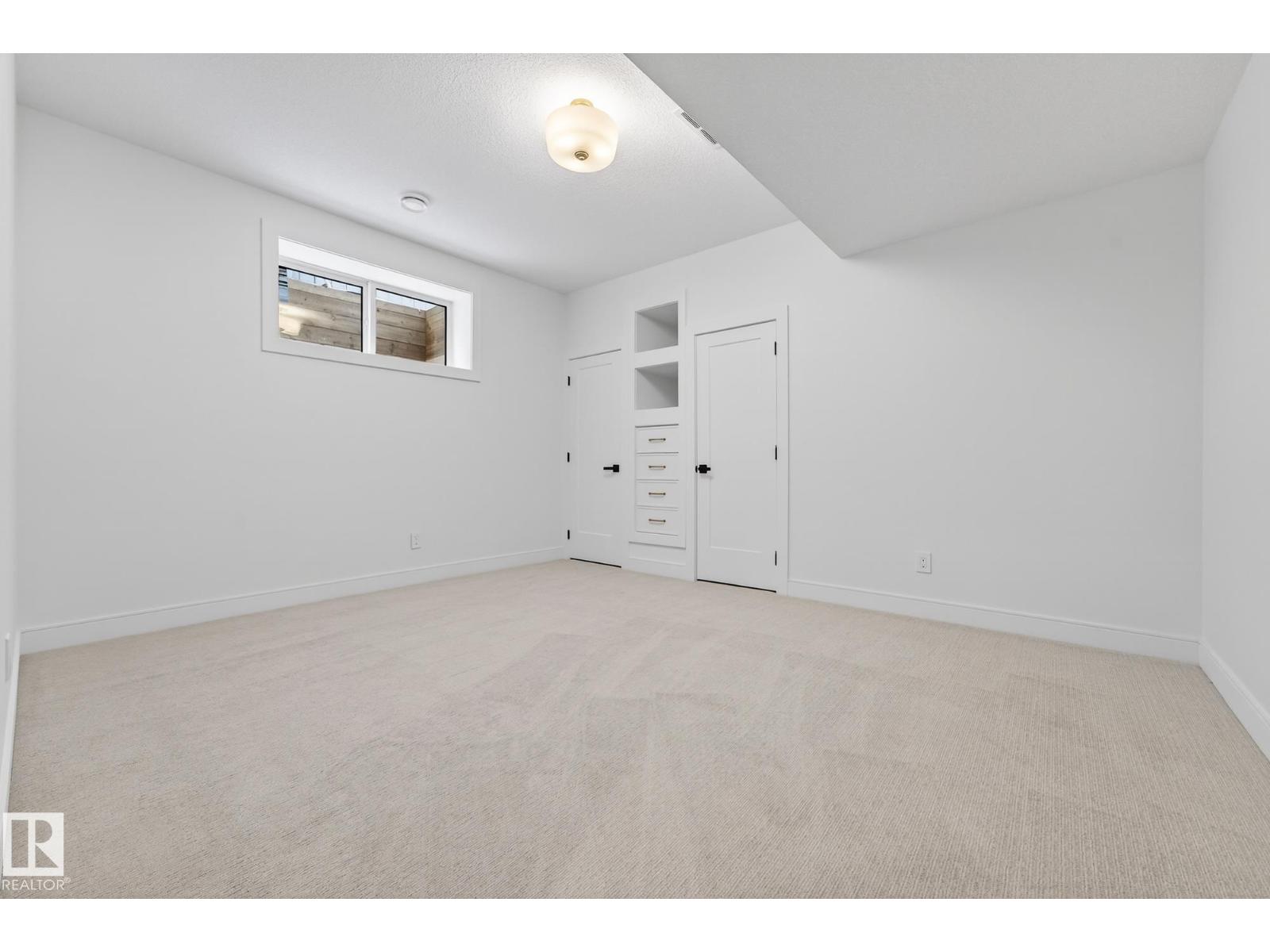 14004 89a Av Nw Property Photo 58
