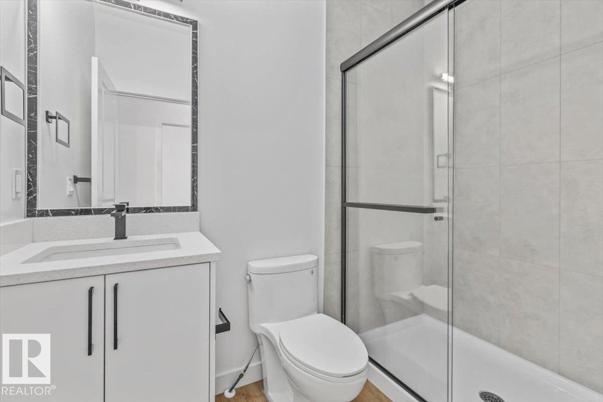 18 Juniper Wd Property Photo 17