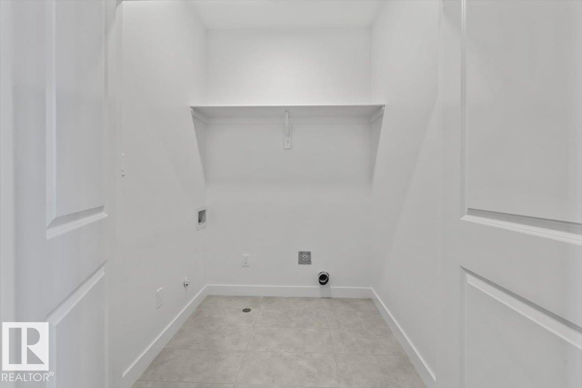 18 Juniper Wd Property Photo 21