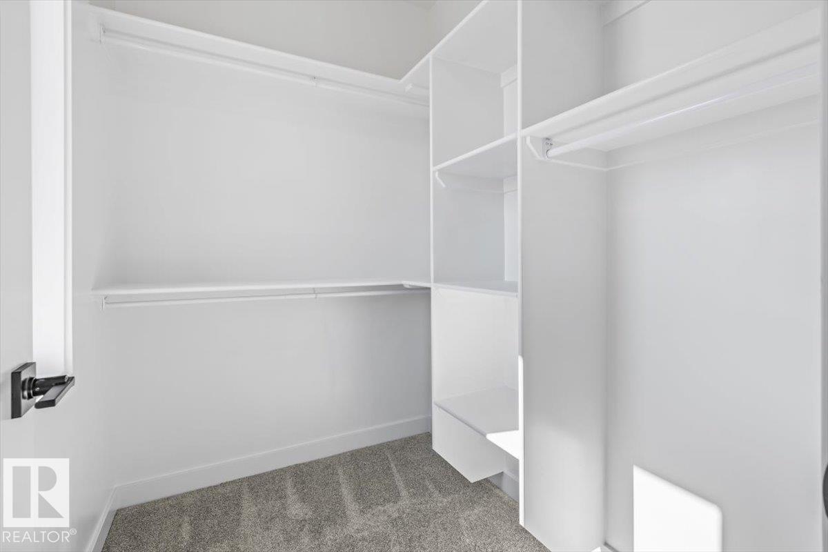 18 Juniper Wd Property Photo 28