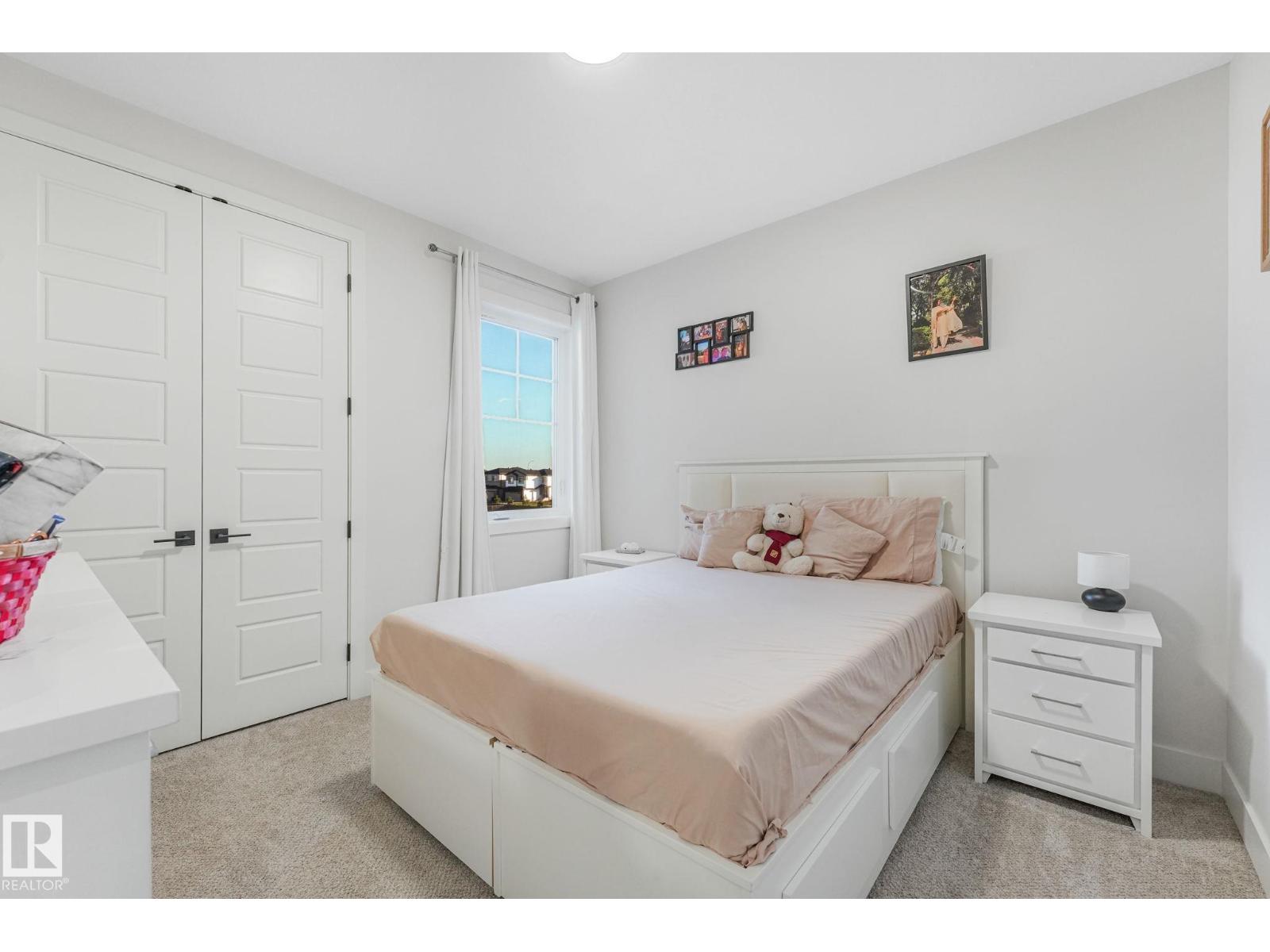 6608 51 Av Property Photo 51