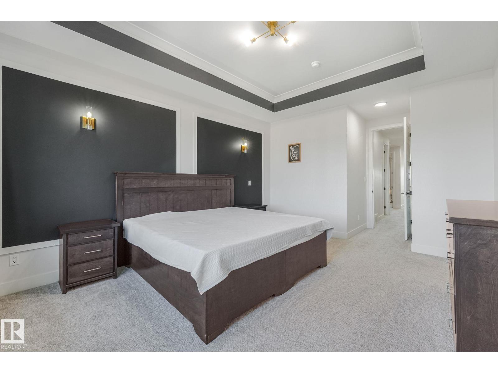 6608 51 Av Property Photo 57