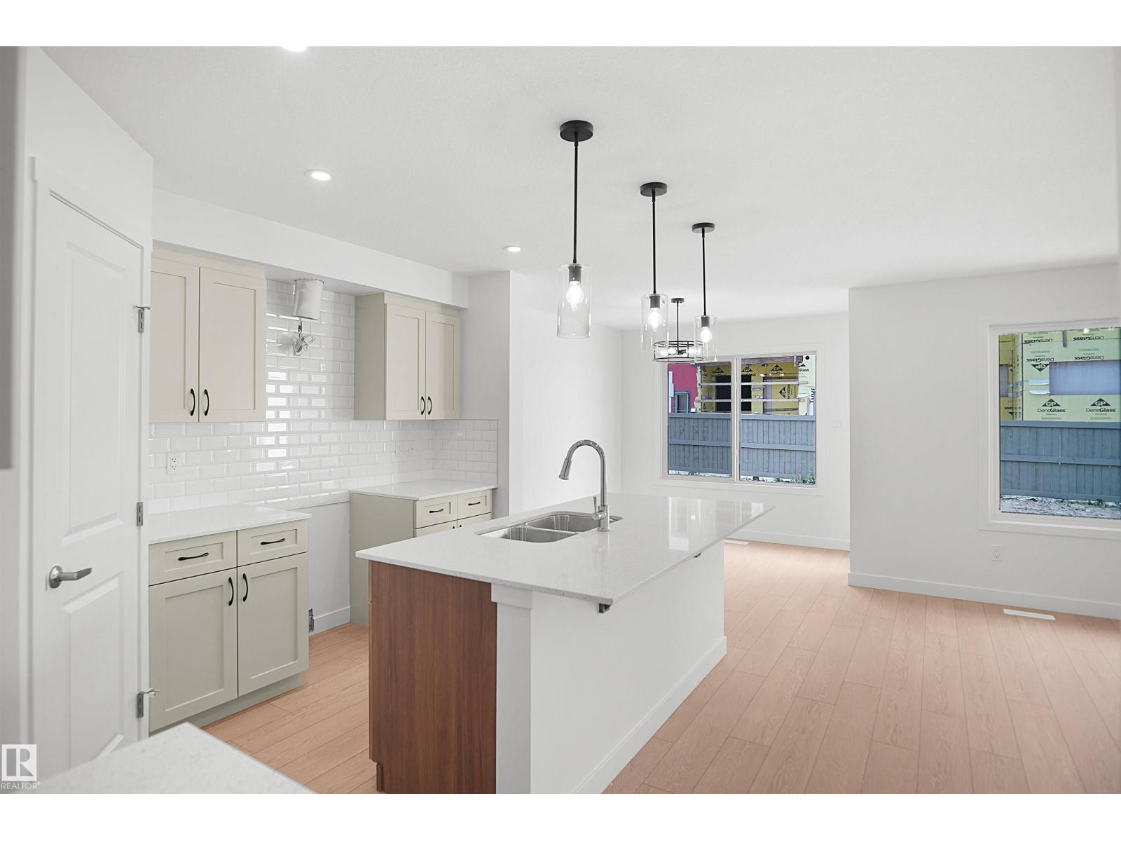 1410 11 St Nw Property Photo 10