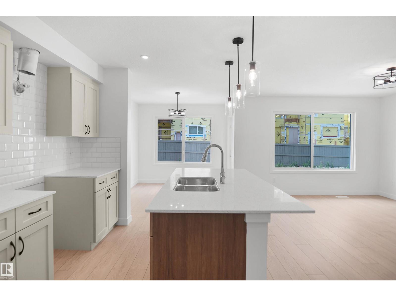 1410 11 St Nw Property Photo 15