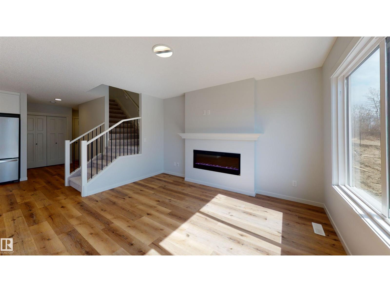 94 Stetson Lo Property Photo 14