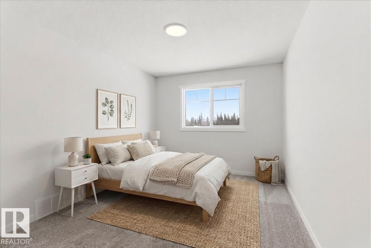 90 Stetson Lo Property Photo 5