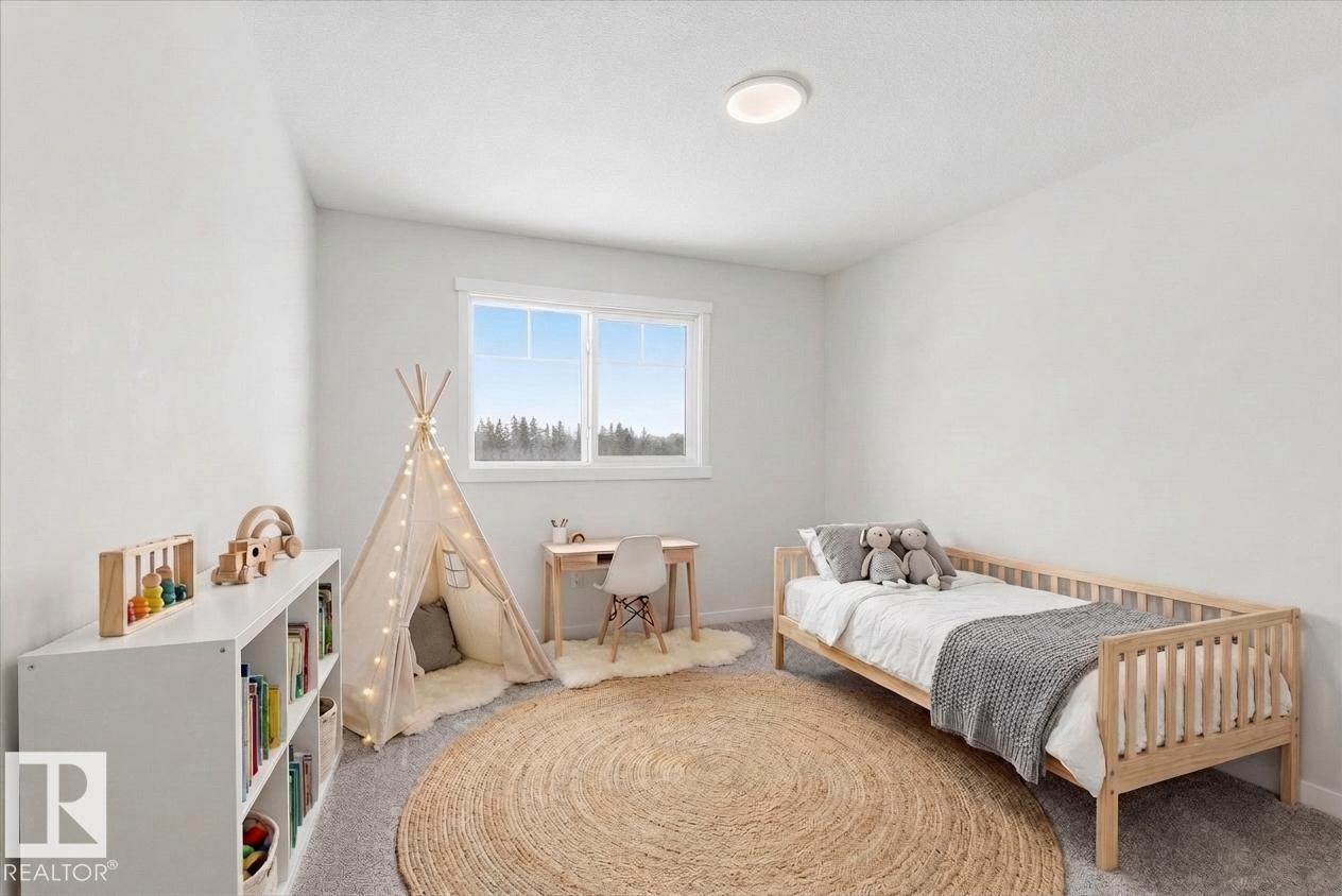 90 Stetson Lo Property Photo 6