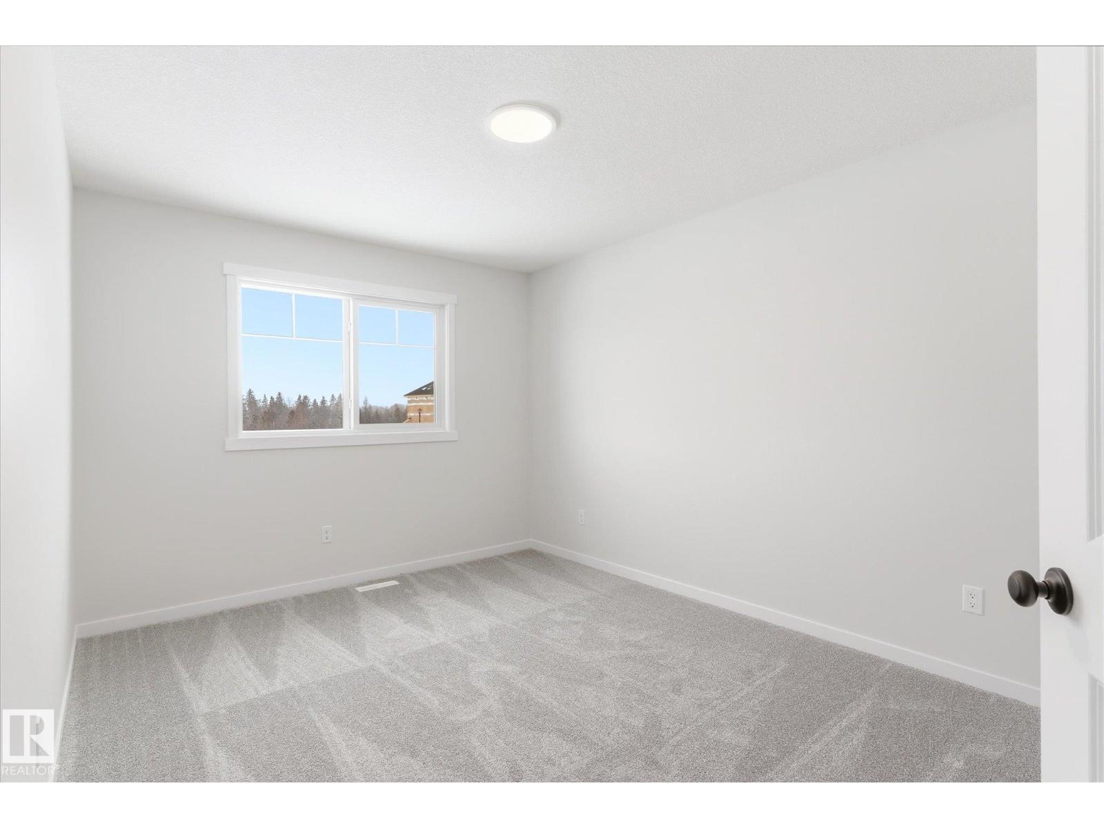 90 Stetson Lo Property Photo 31