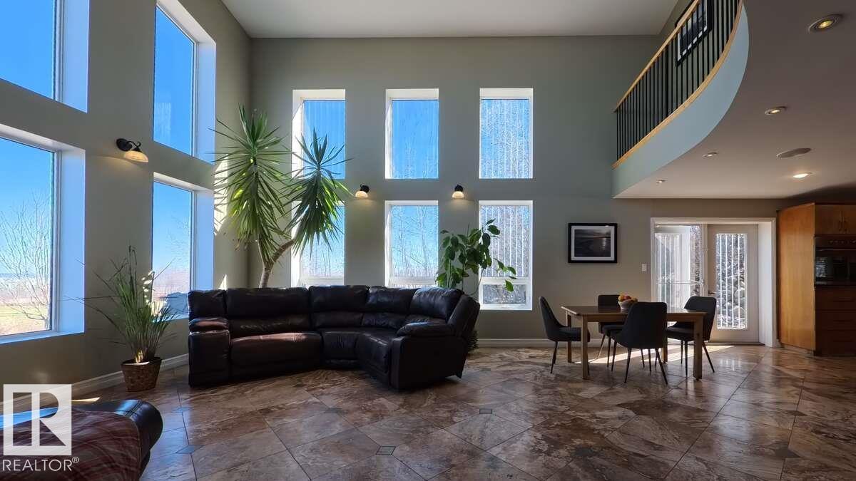 60014 Range Rd 460 Property Photo 3