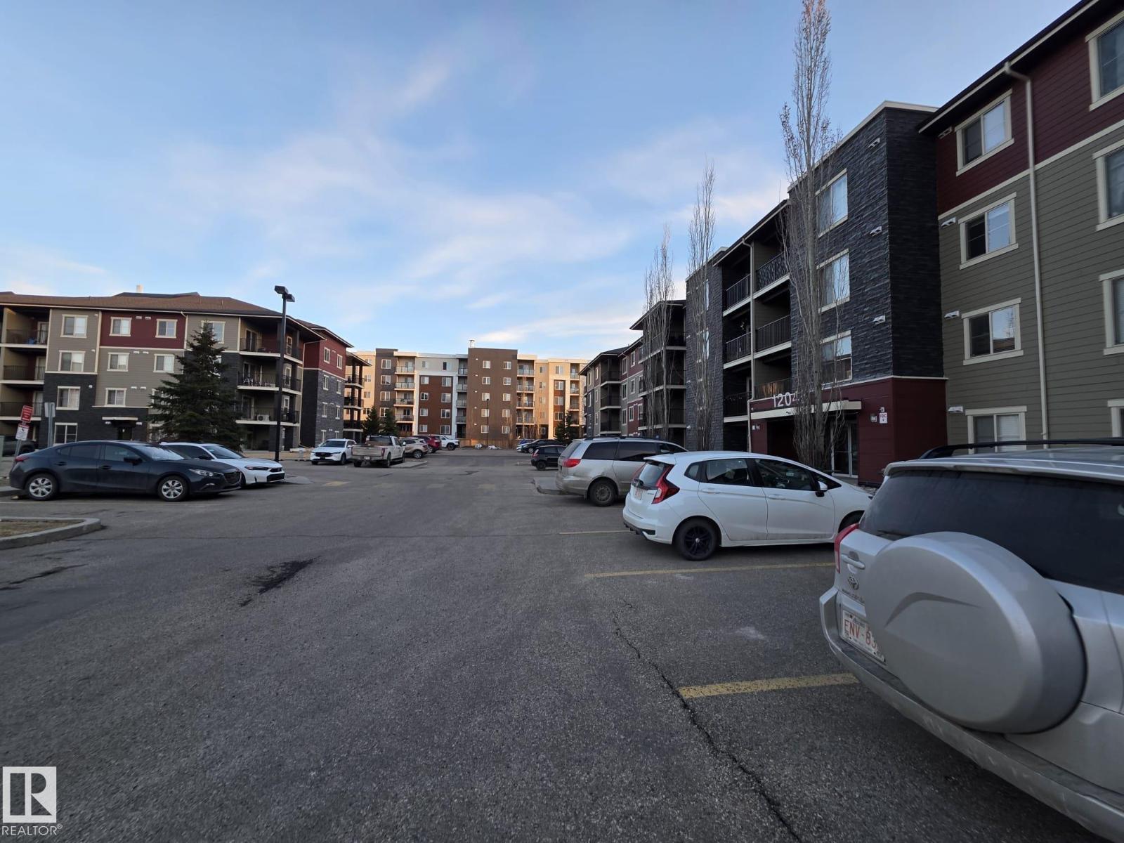 #206 12045 22 Av Sw Property Photo 7