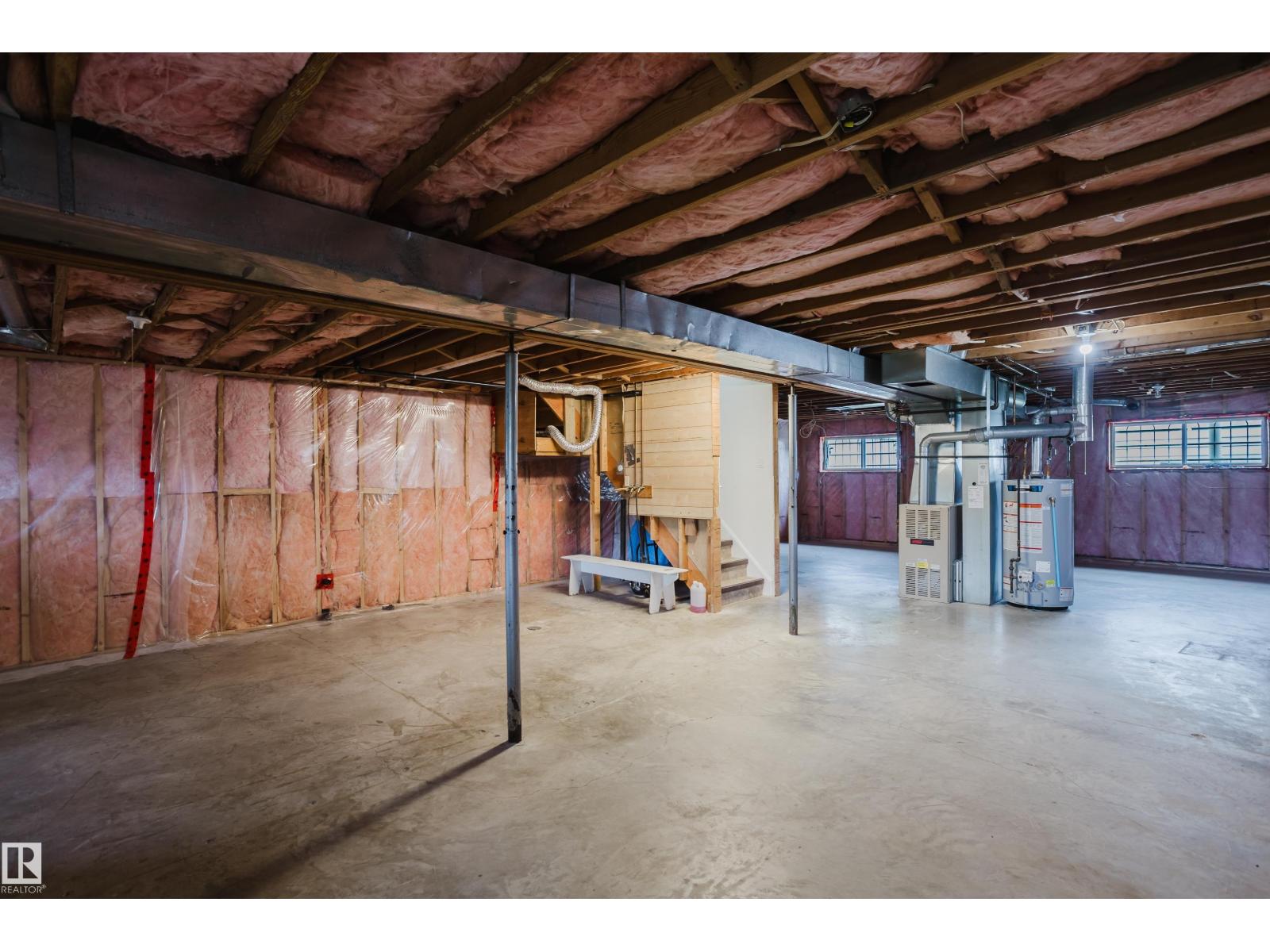11208 69 St Nw Property Photo 33