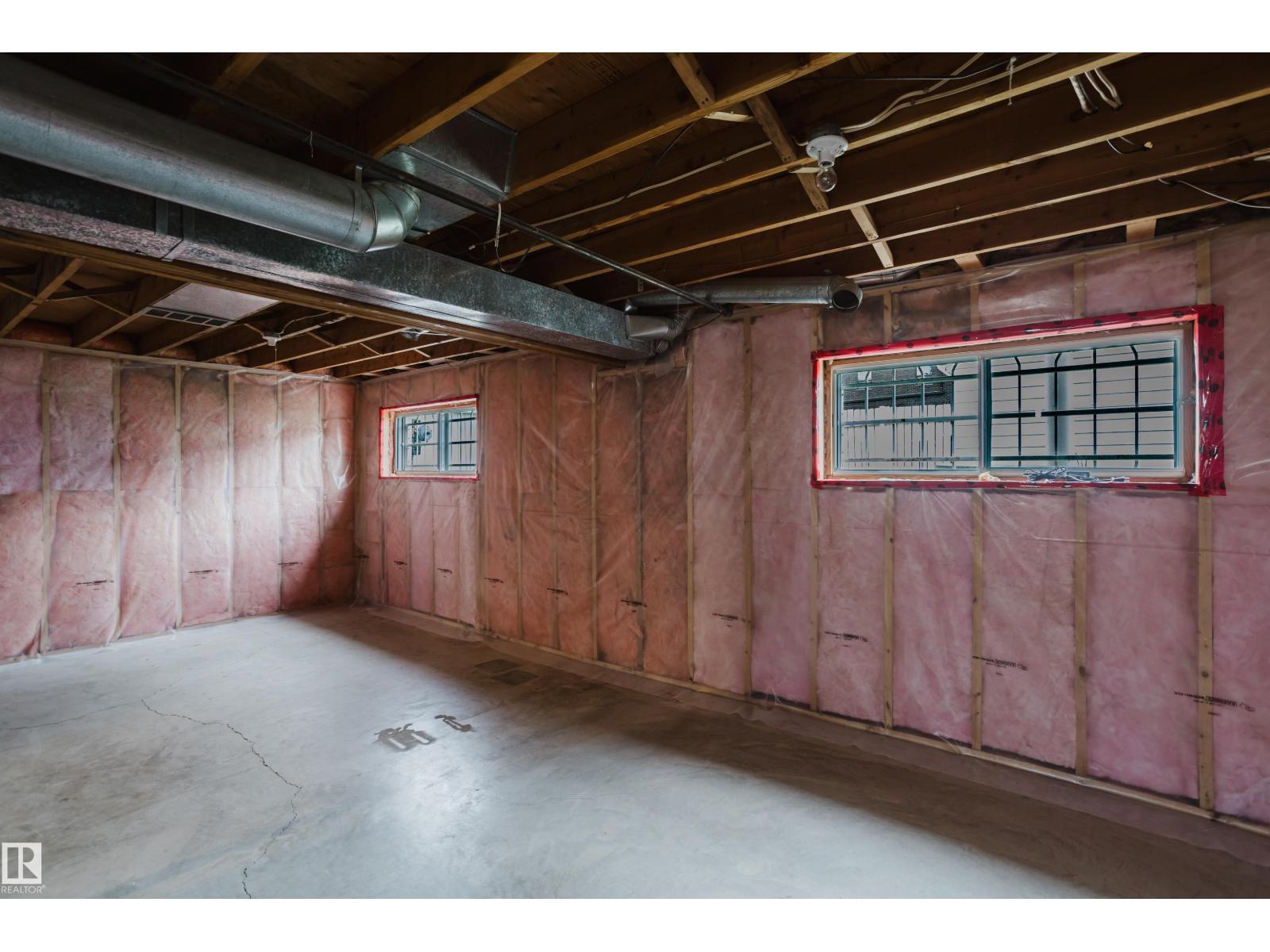 11208 69 St Nw Property Photo 35