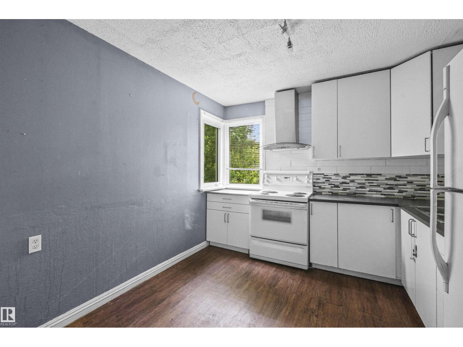 7520 106 St Nw Property Photo 14