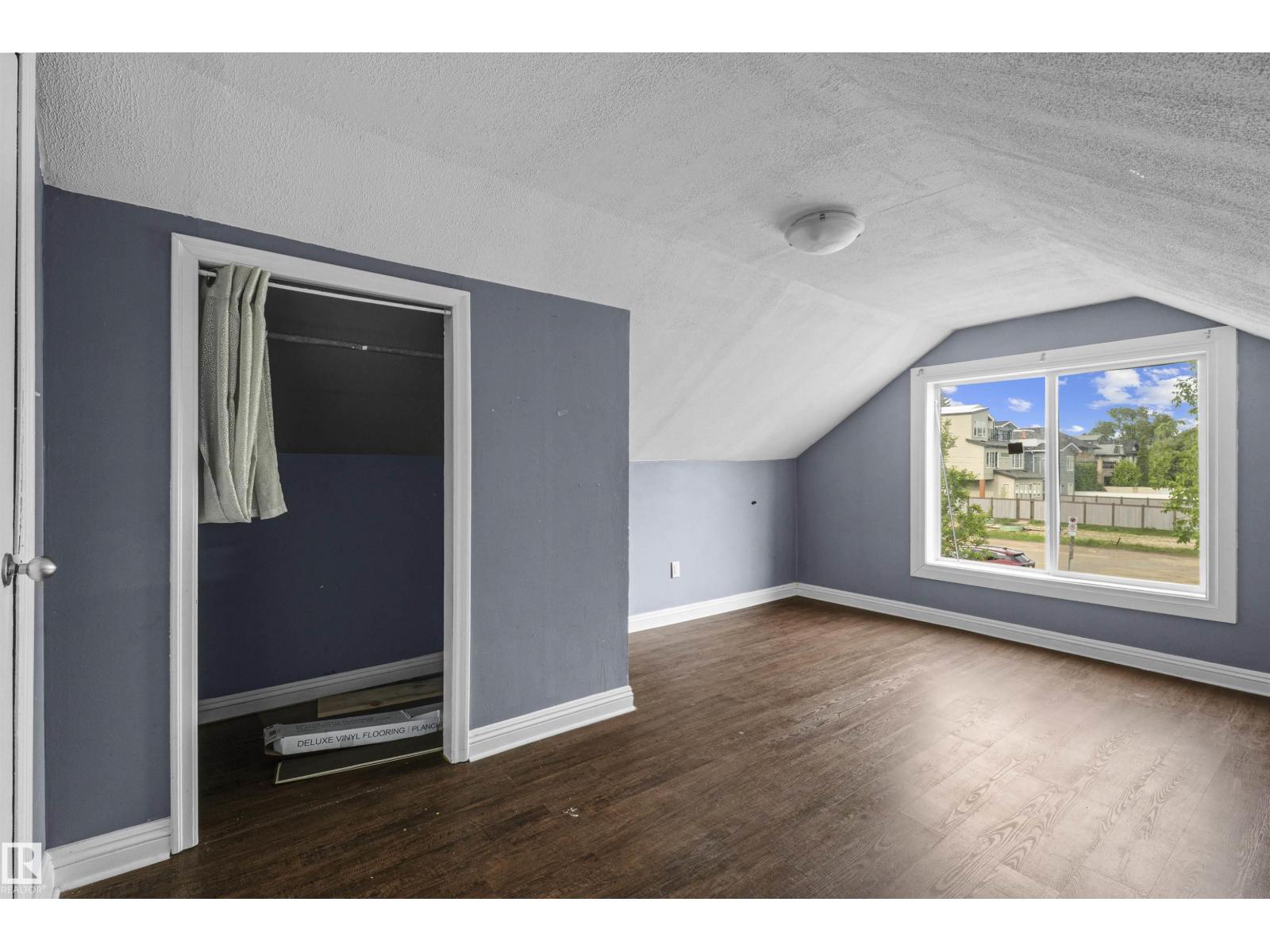 7520 106 St Nw Property Photo 25