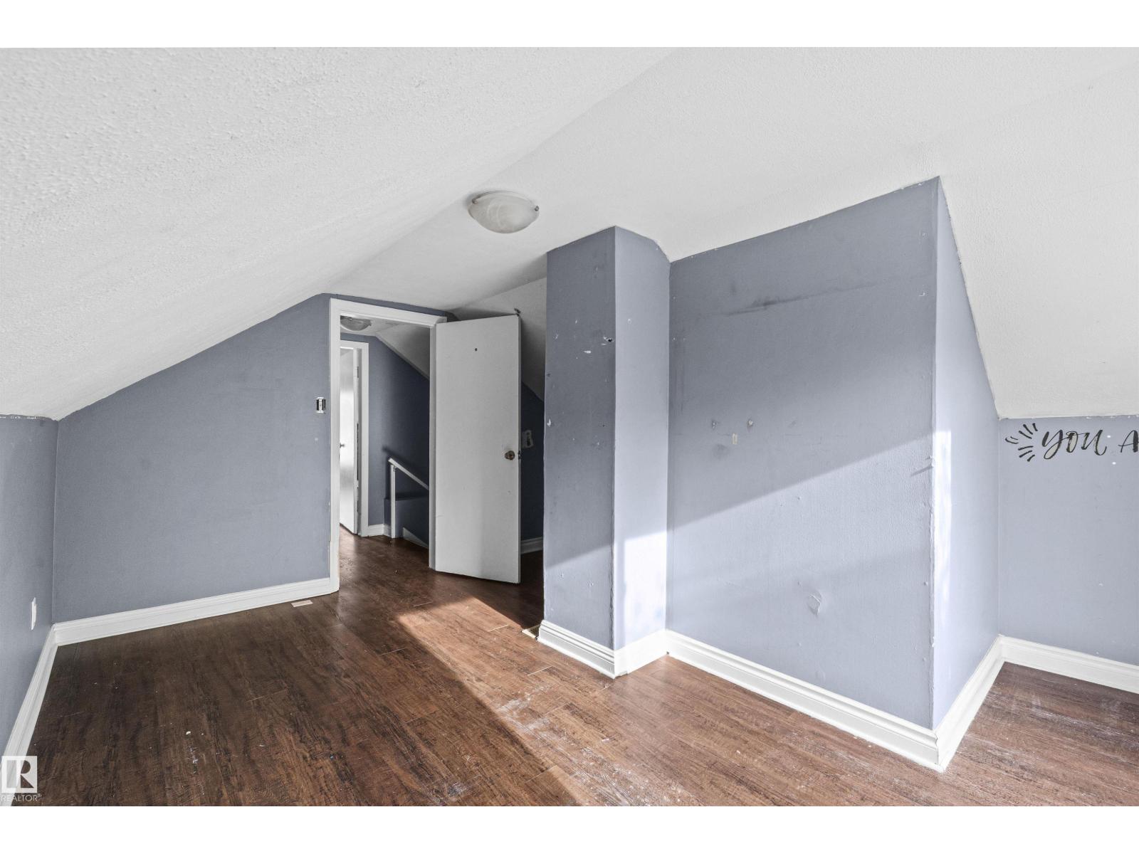 7520 106 St Nw Property Photo 31