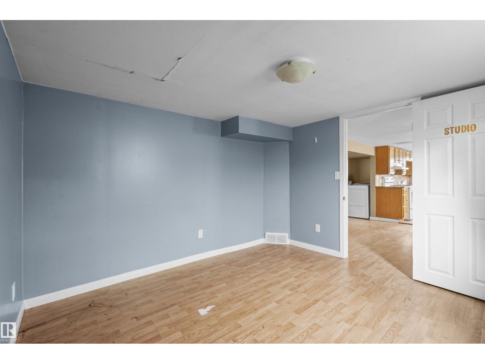 7520 106 St Nw Property Photo 35
