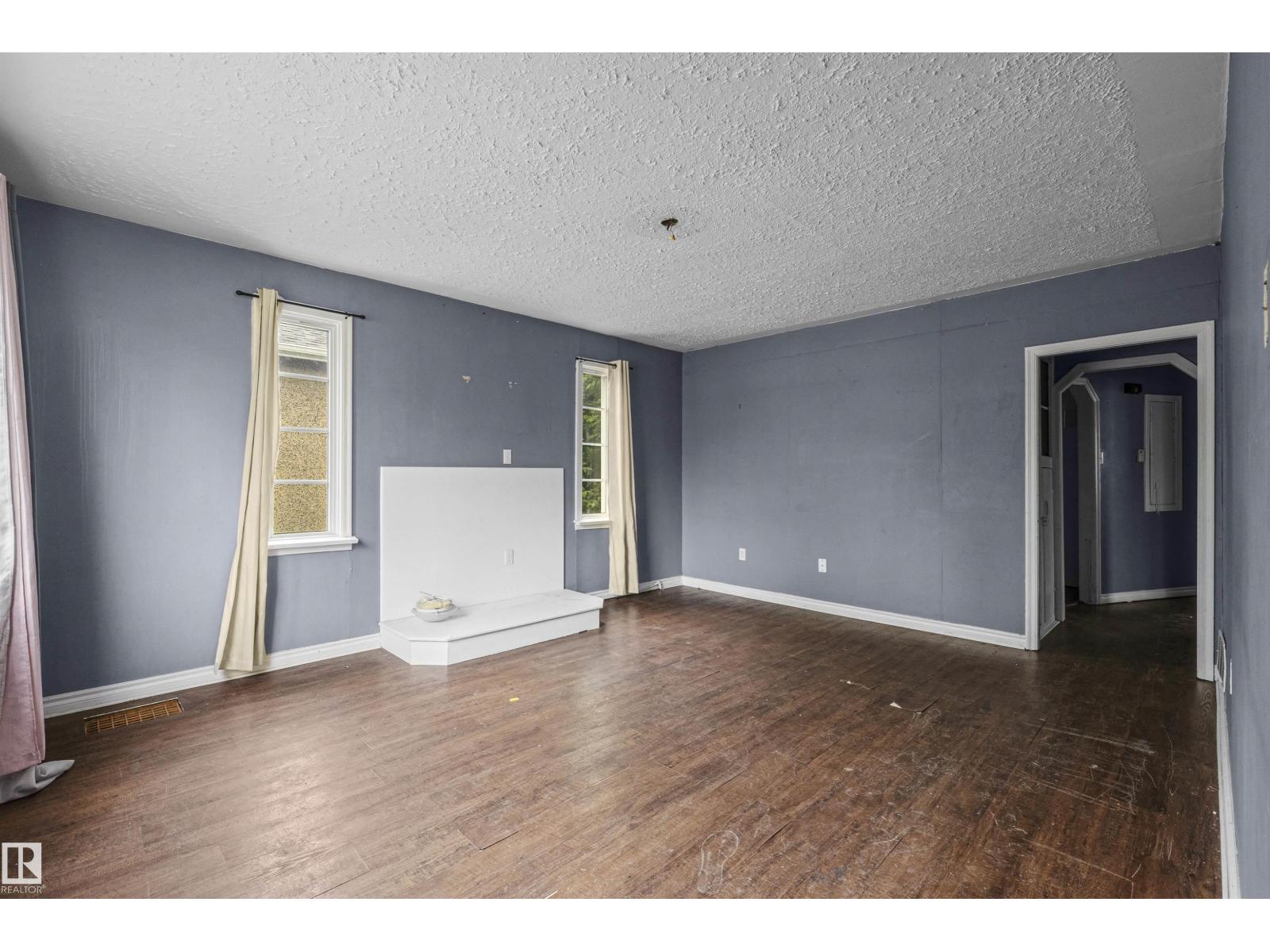 7520 106 St Nw Property Photo 55