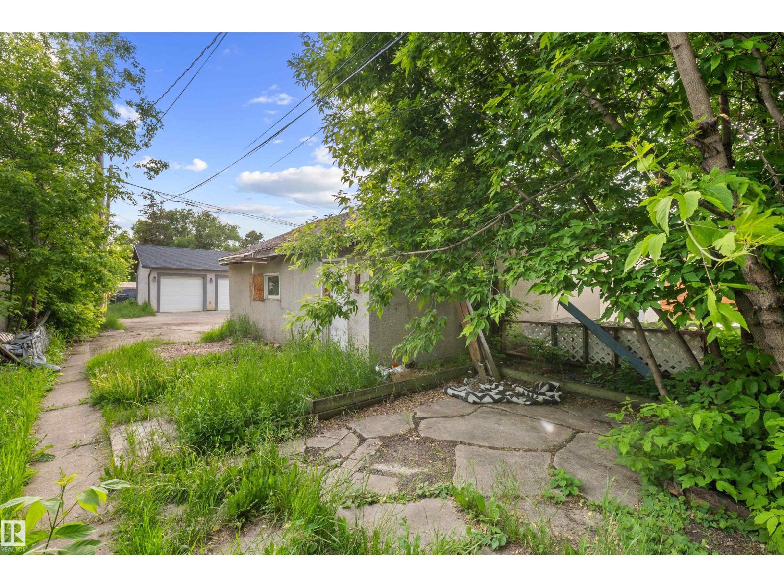 7520 106 St Nw Property Photo 58