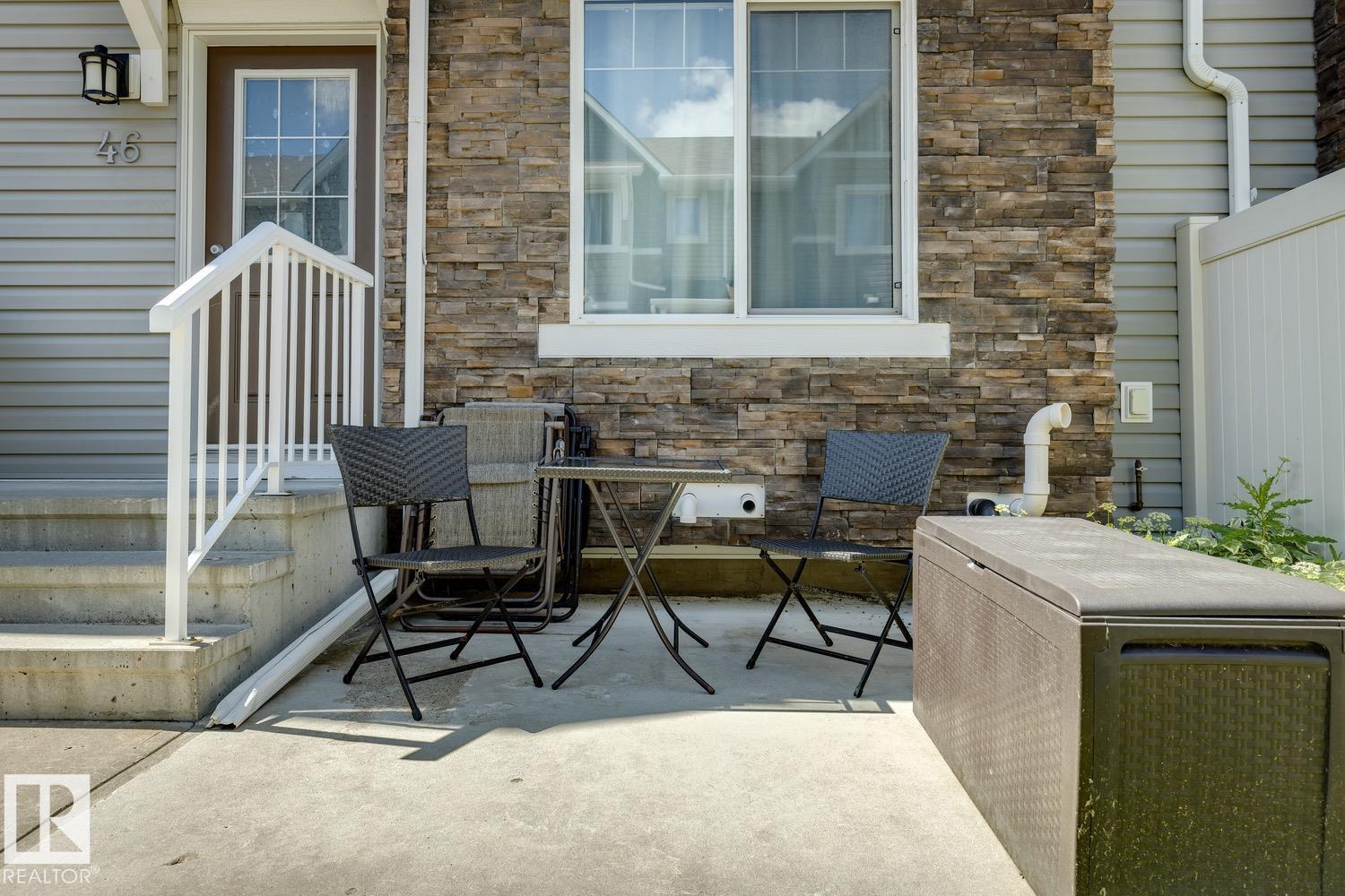 #46 5317 3 Av Sw Property Photo 8