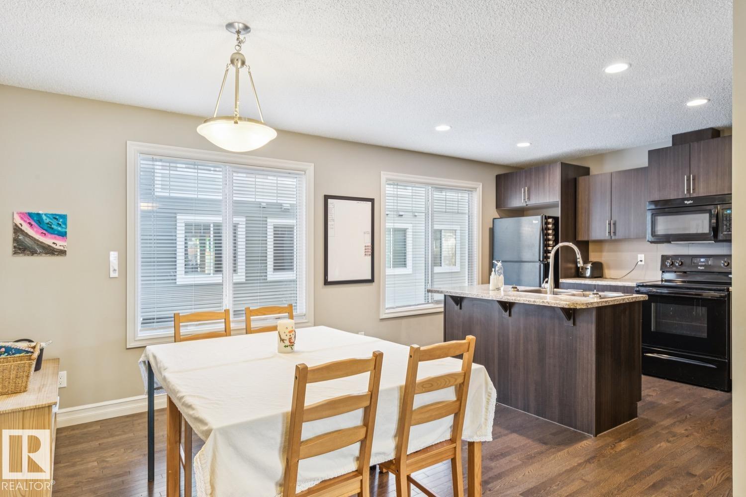 #46 5317 3 Av Sw Property Photo 16