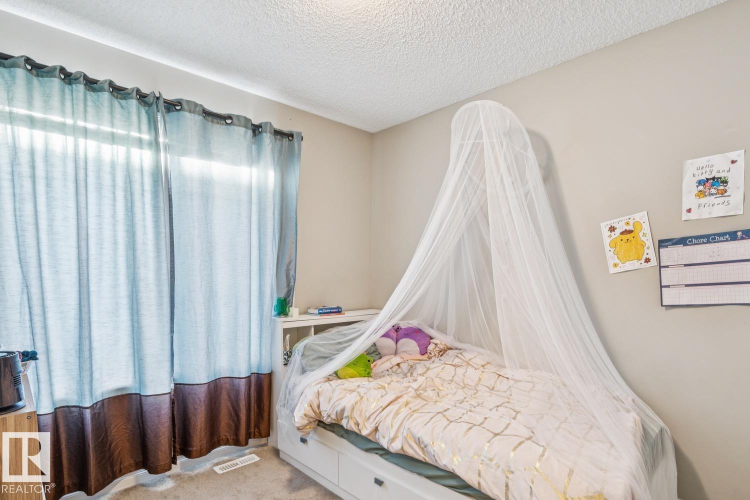 #46 5317 3 Av Sw Property Photo 28