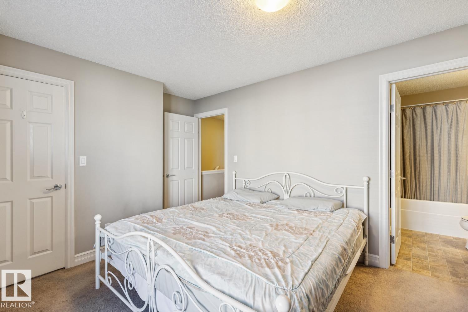 #46 5317 3 Av Sw Property Photo 31
