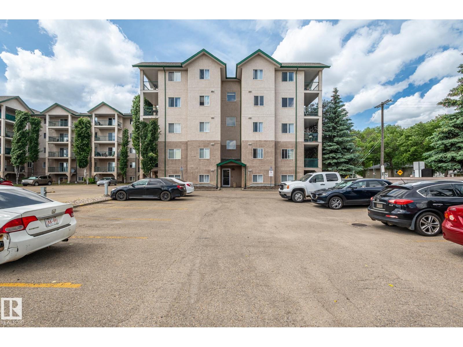 #228 11325 83 St Nw Property Photo 4