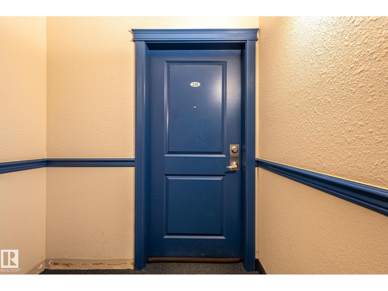 #228 11325 83 St Nw Property Photo 10