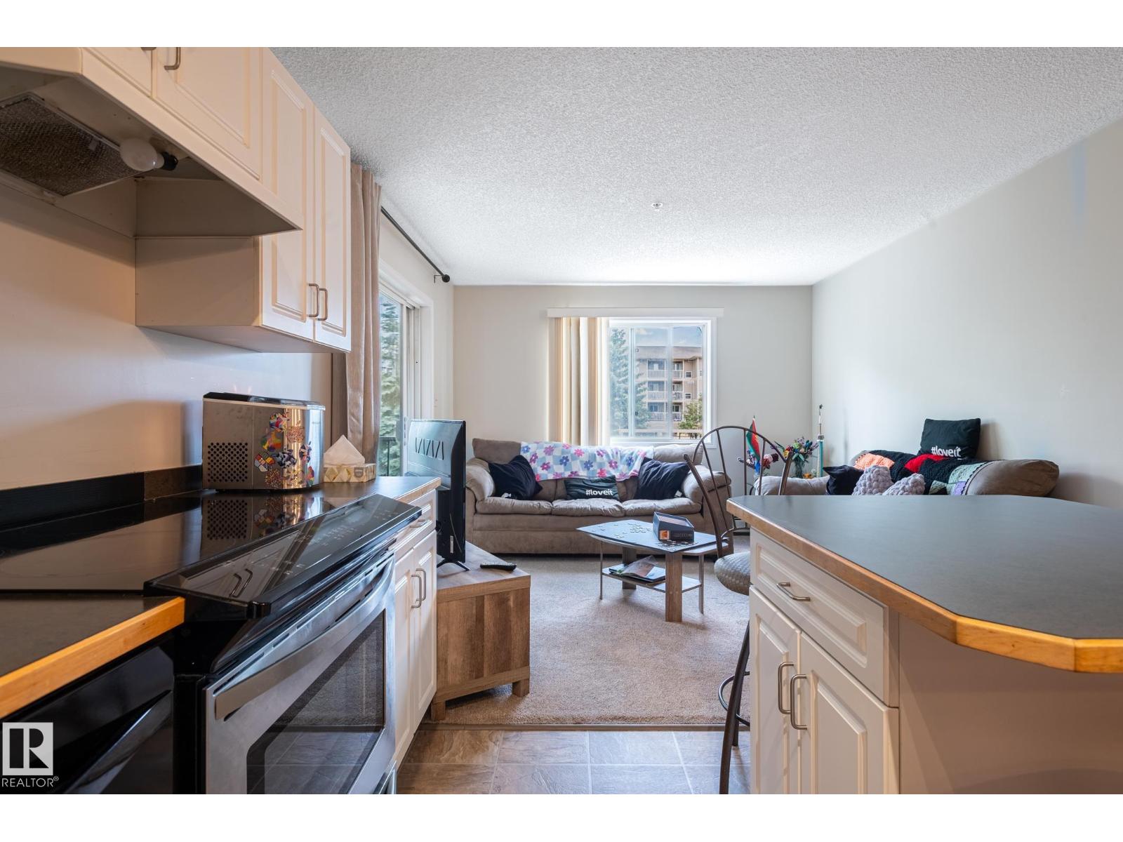 #228 11325 83 St Nw Property Photo 23