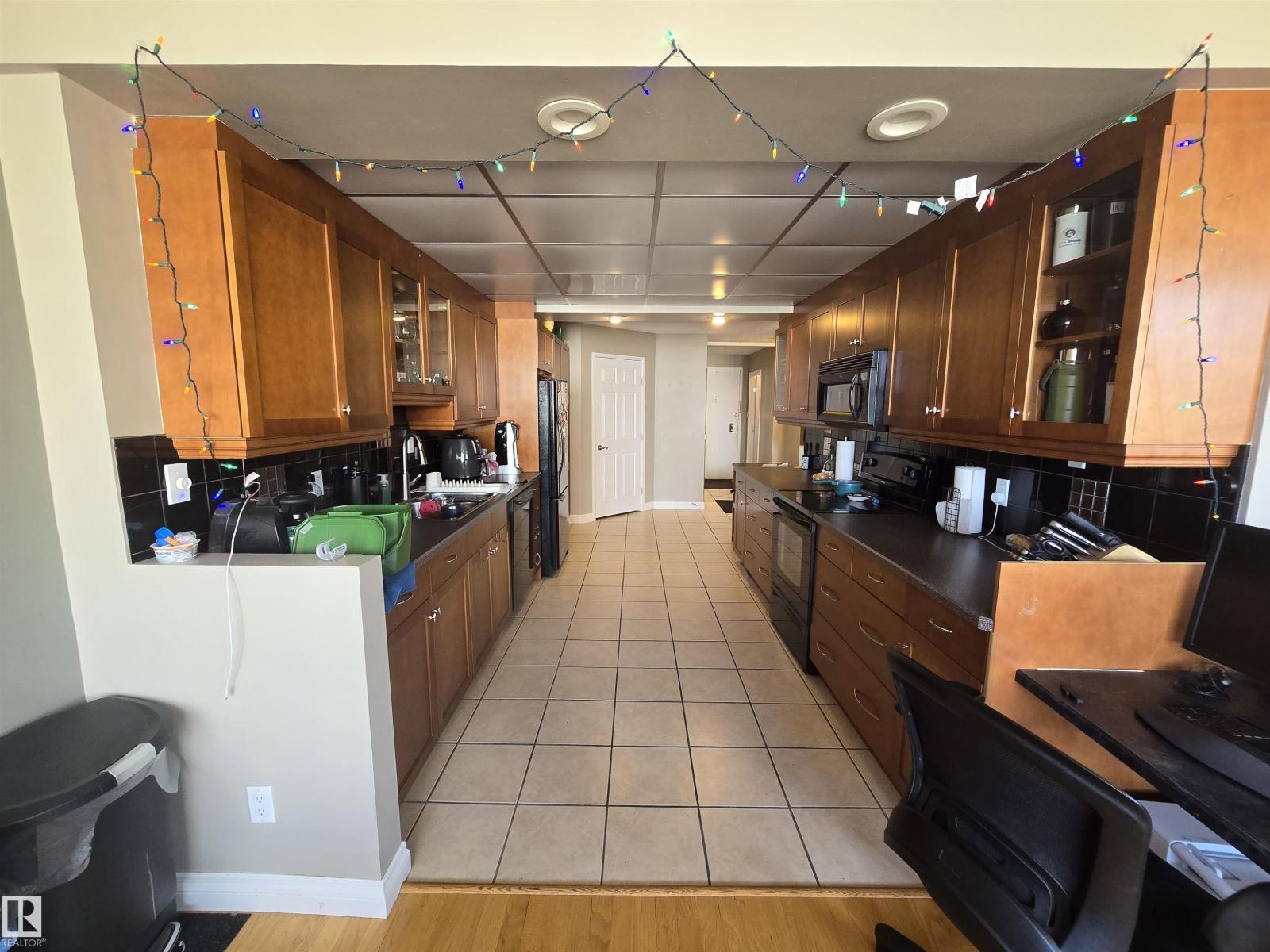 #1204 9921 104 St Nw Property Photo 18